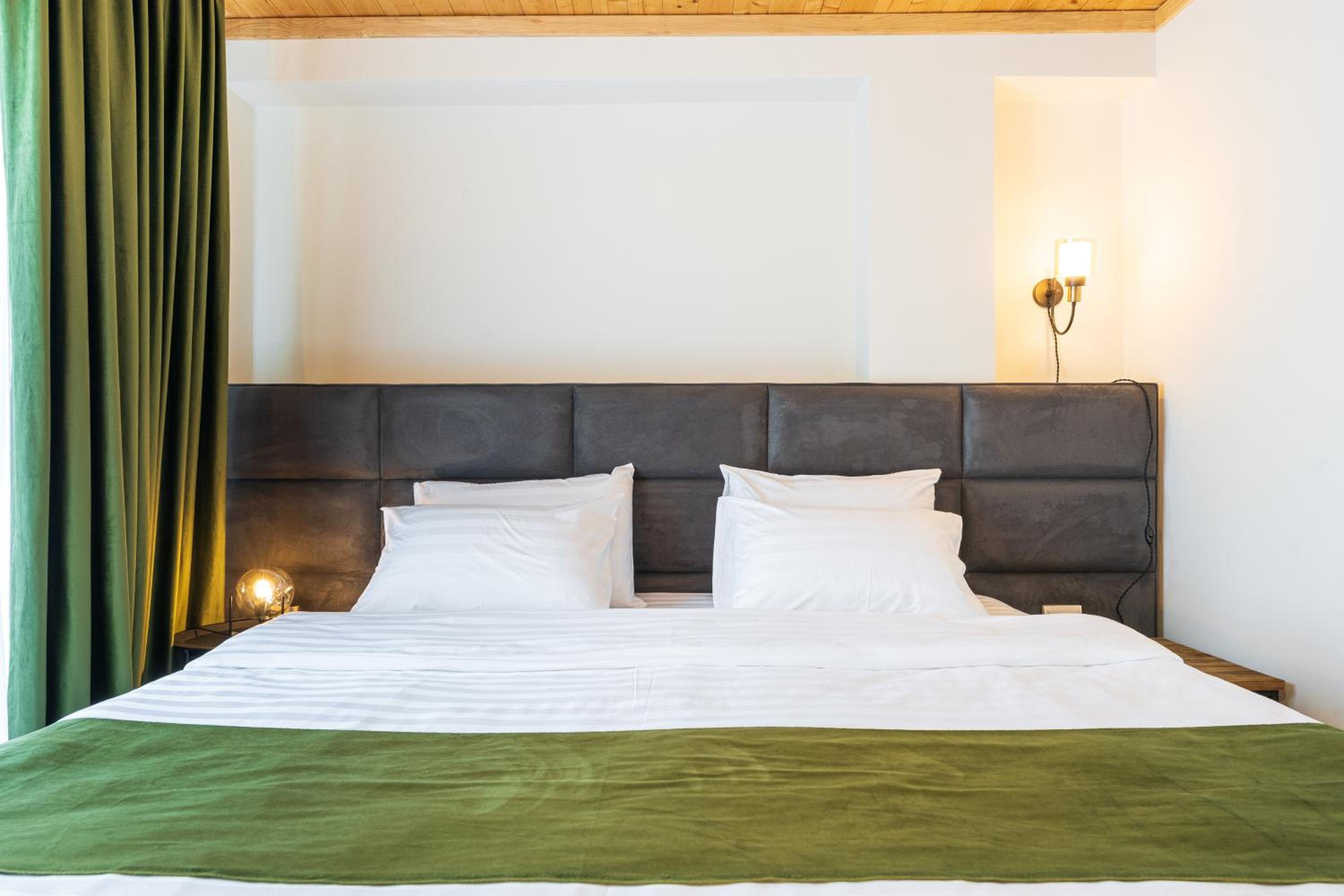 Standard Double or Twin Room with Balcony photo 2