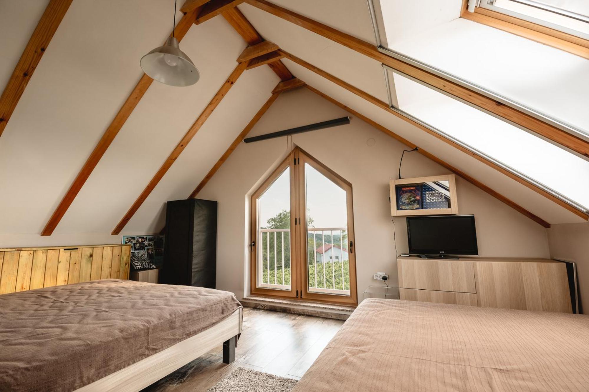 One-Bedroom House photo 1