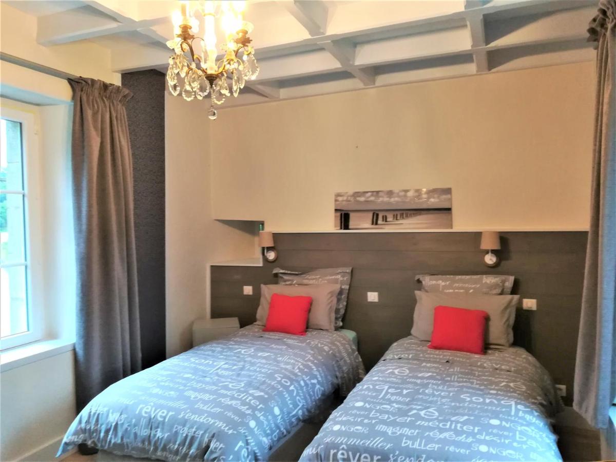 Deluxe Family Suite photo 3