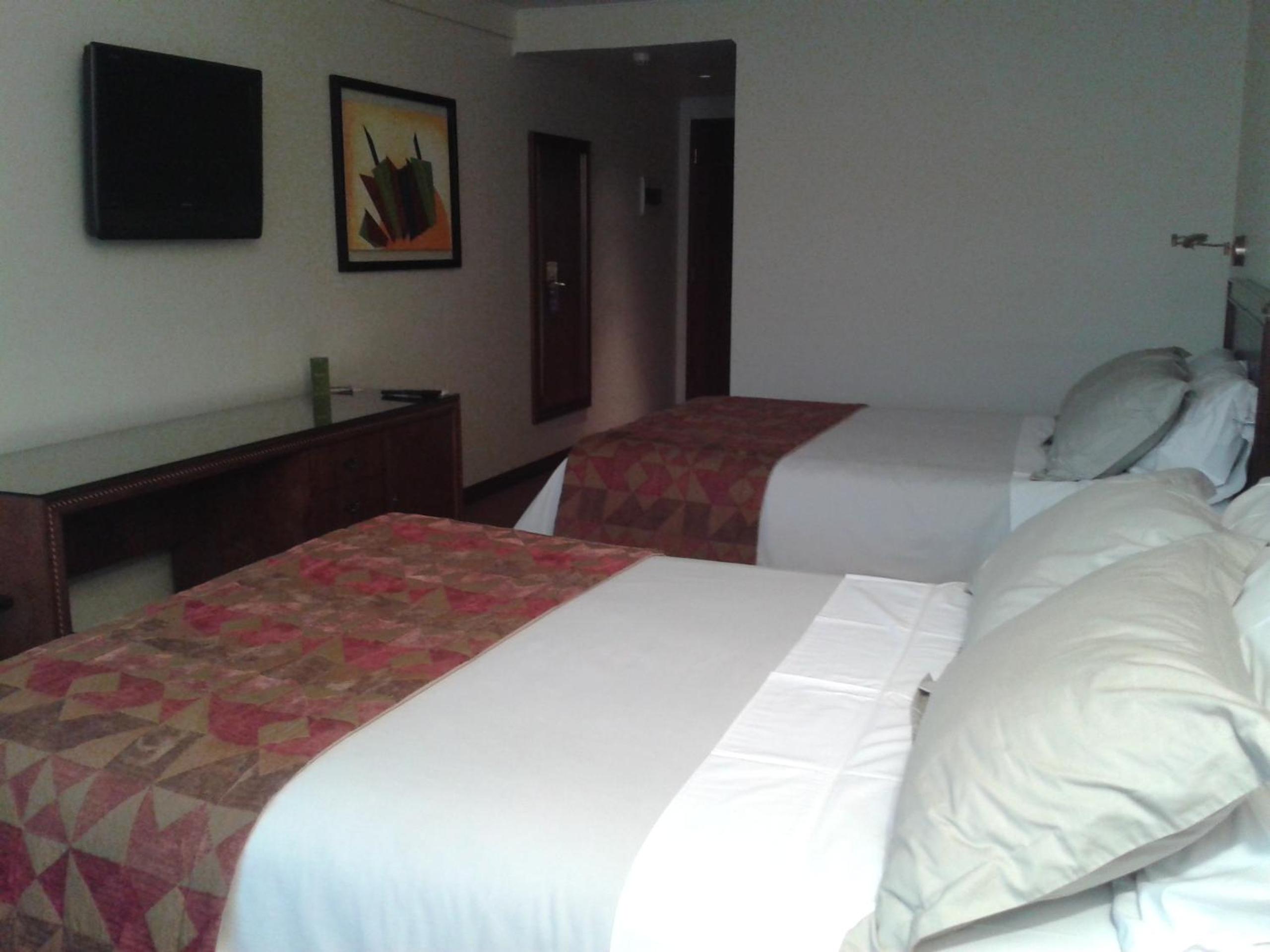 Standard Double Room with Two Double Beds photo 3