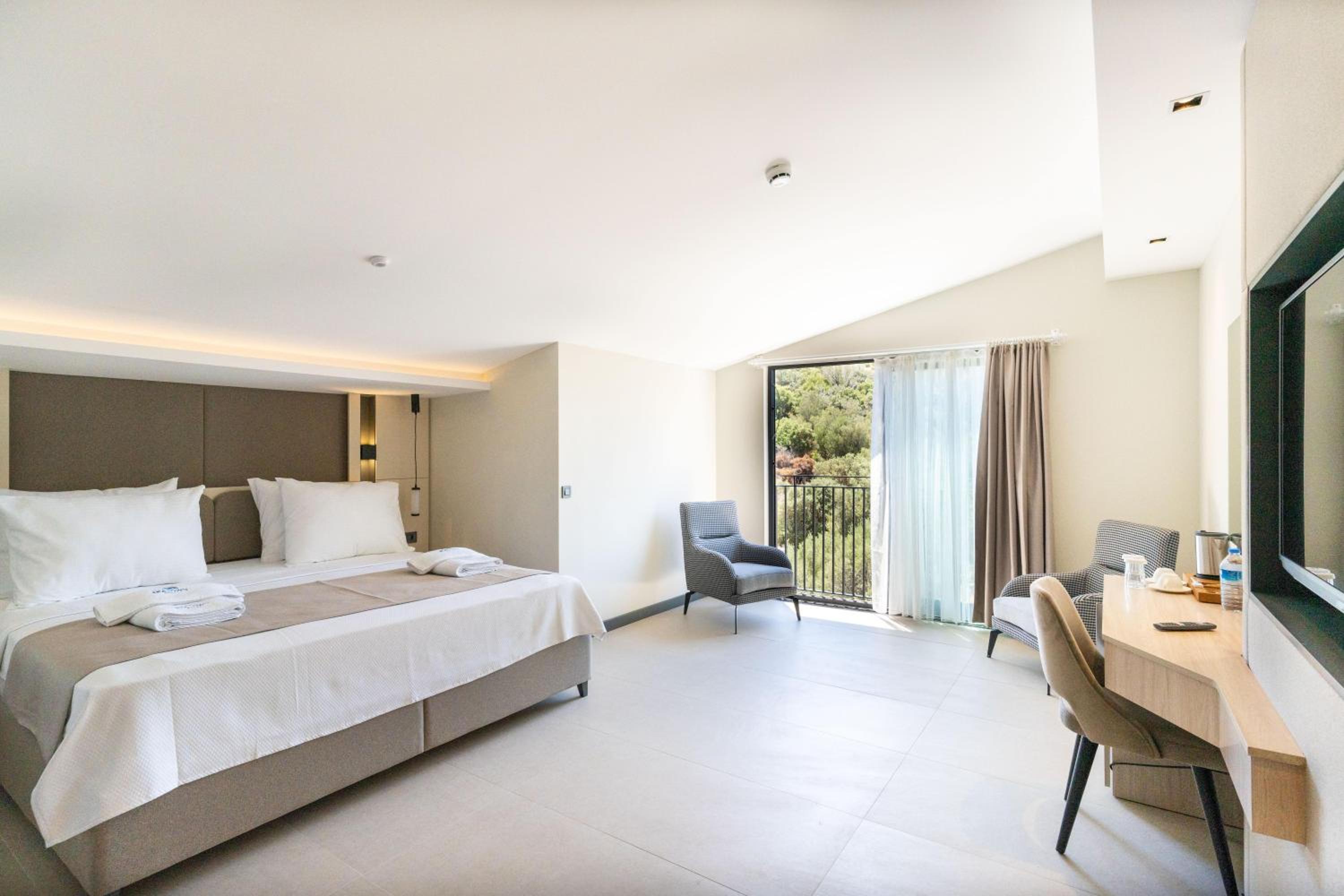 Superior Double Room - Photo 15