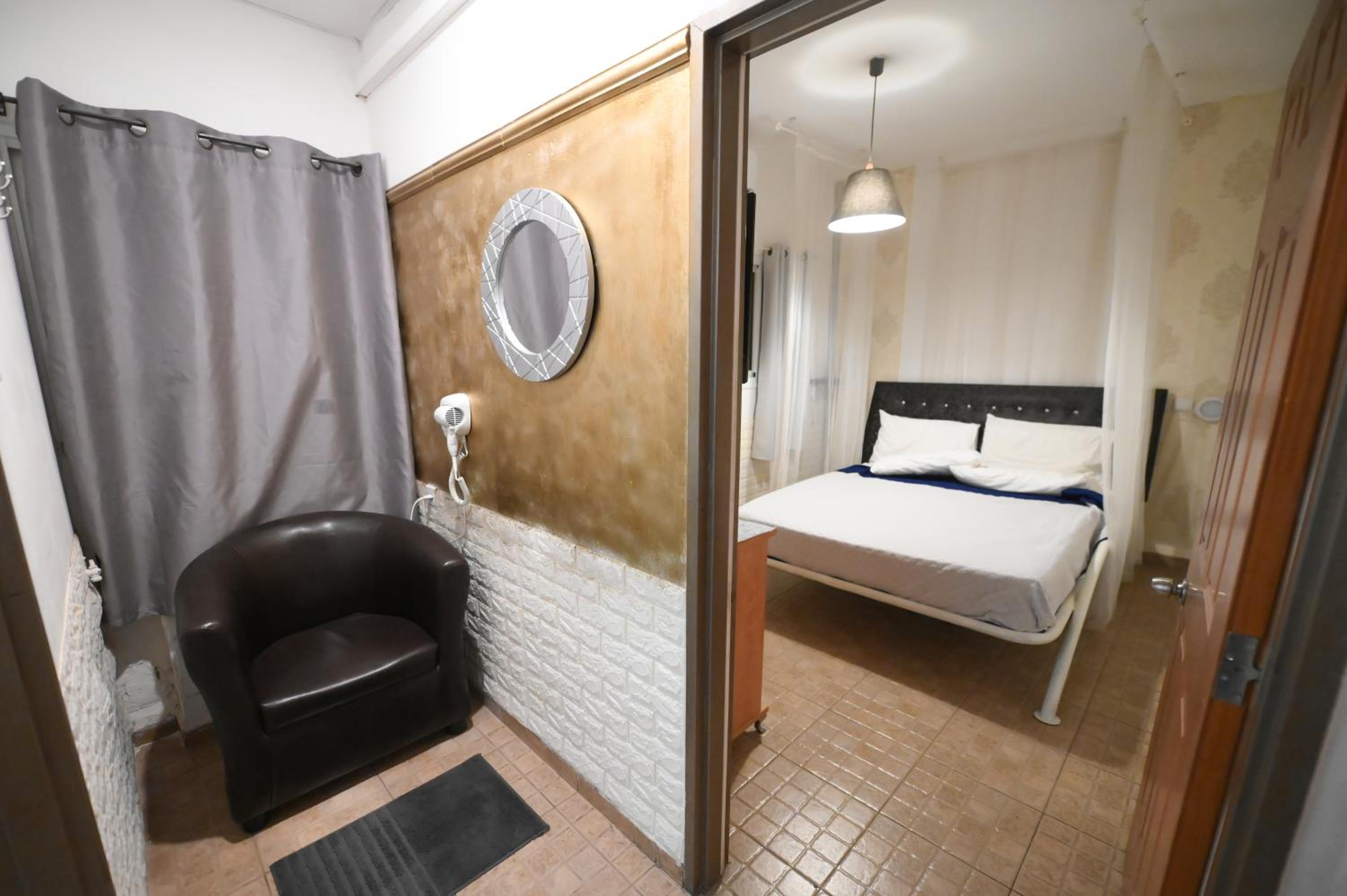 Two-Bedroom Suite - Photo 10