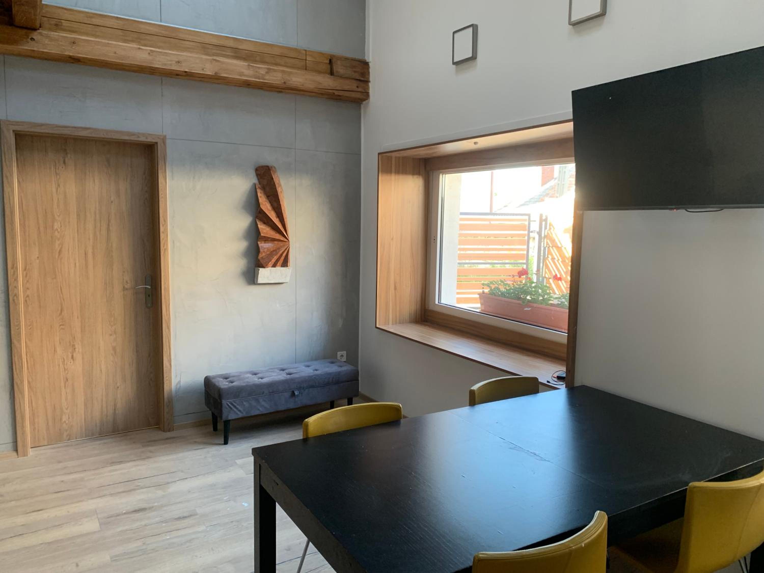 Three-Bedroom House - Photo 7