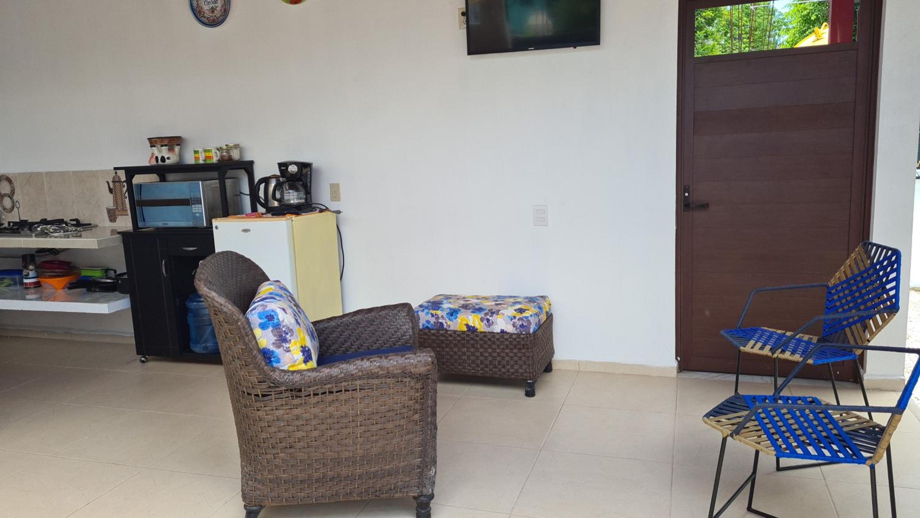 One-Bedroom Apartment - Photo 27