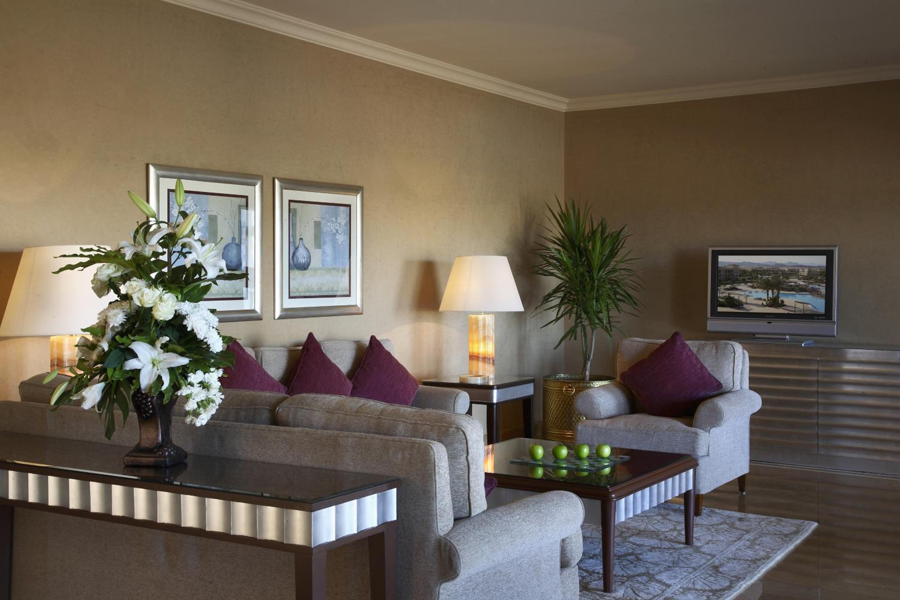 Jaz Mirabel Beach - Executive Suite, Queen Bed, Pool View - Photo 1