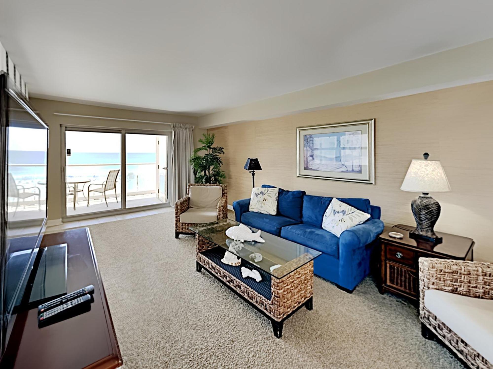 Two-Bedroom Apartment with Ocean View photo 2