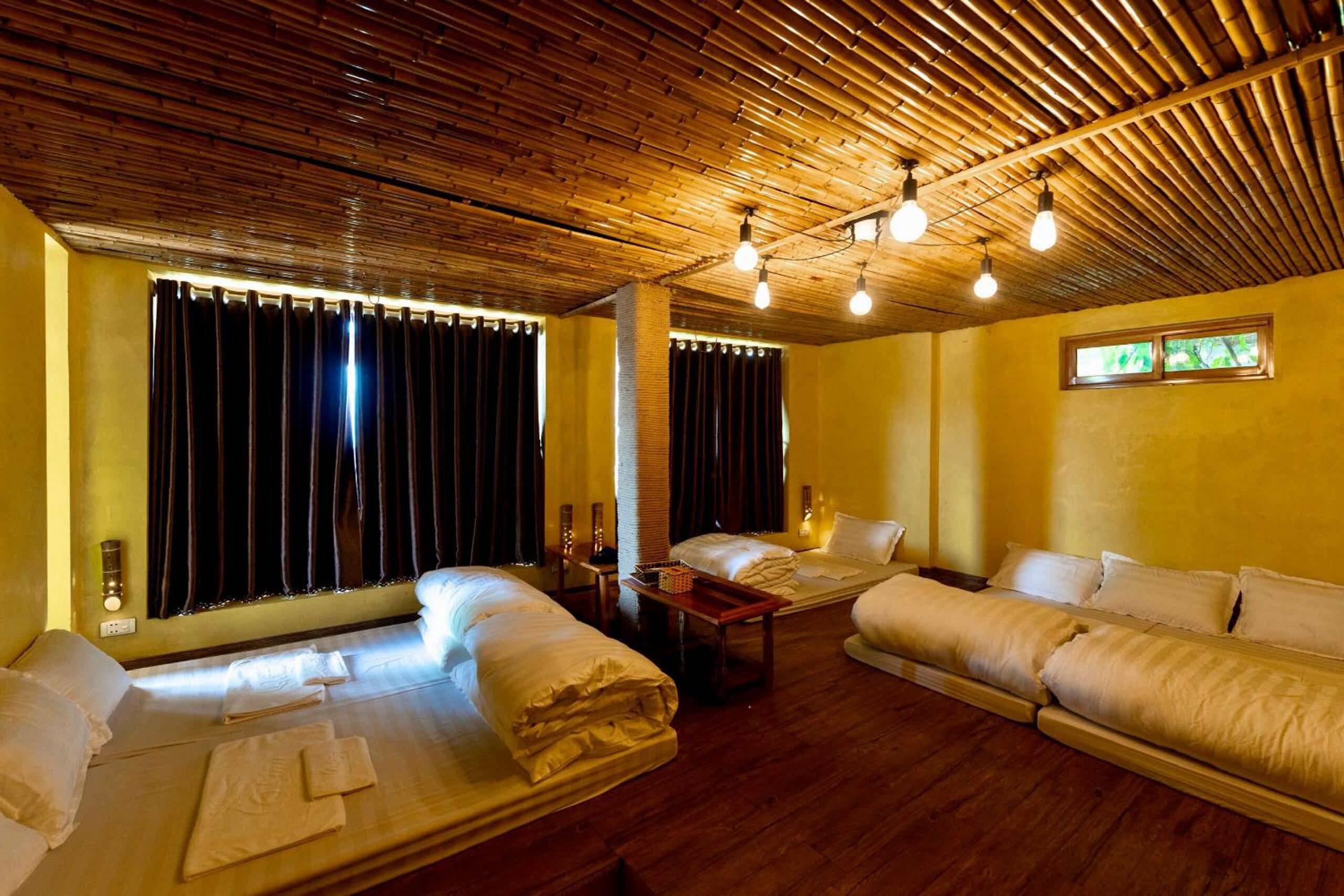 Mixed Dormitory Room photo 1