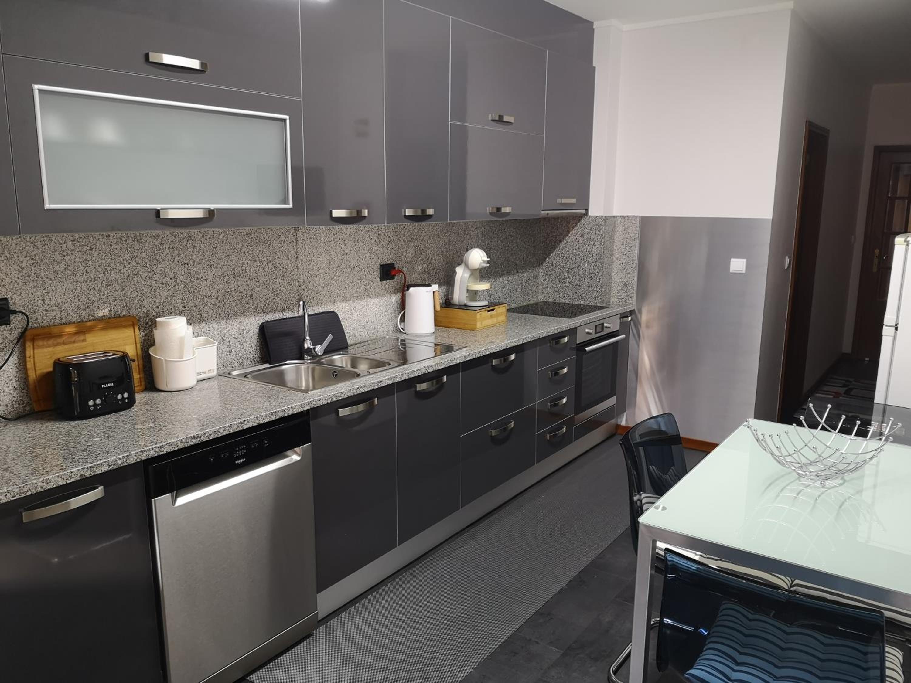 Three-Bedroom Apartment - Photo 17