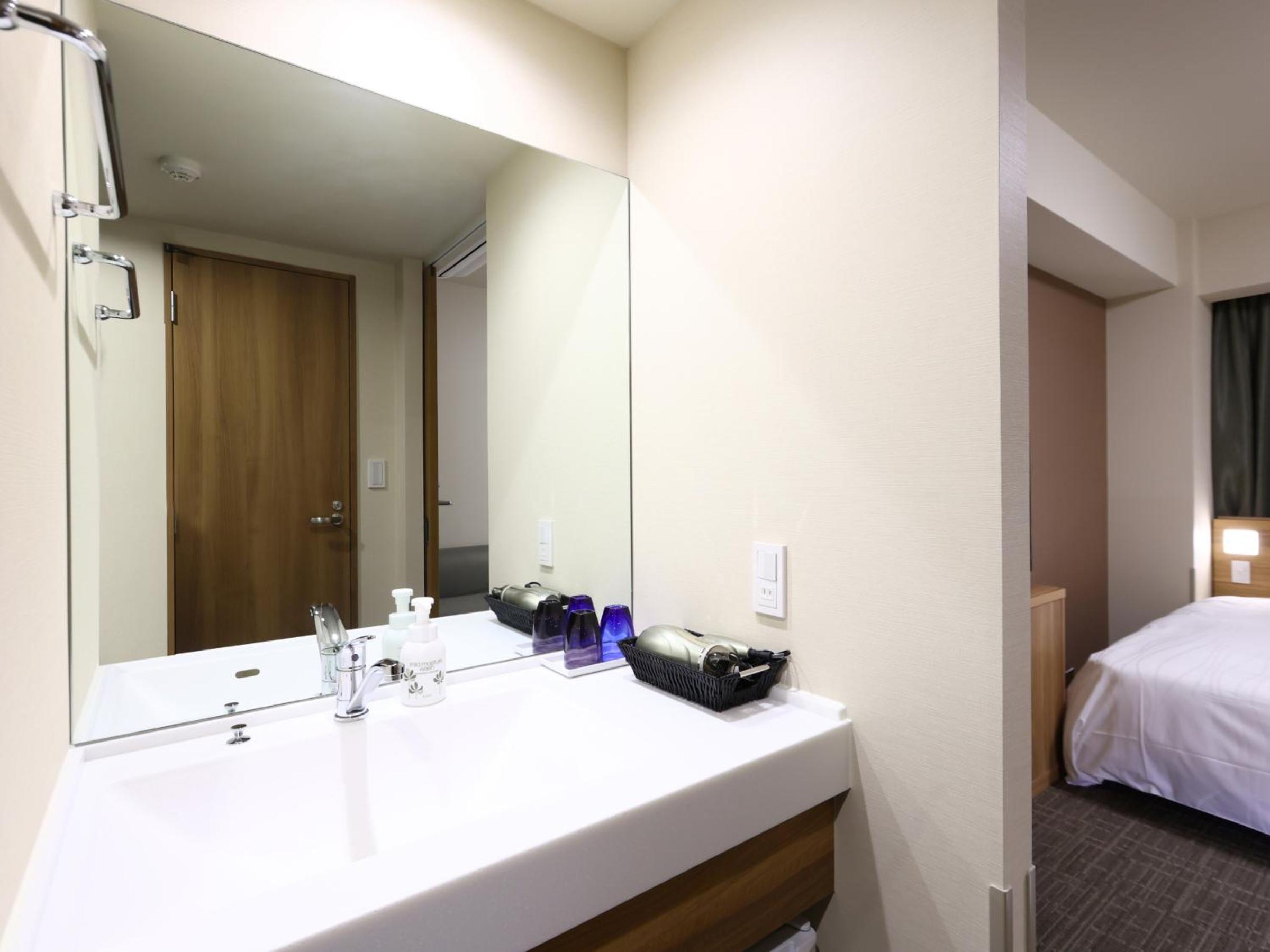 Standard Double Room - Photo 5