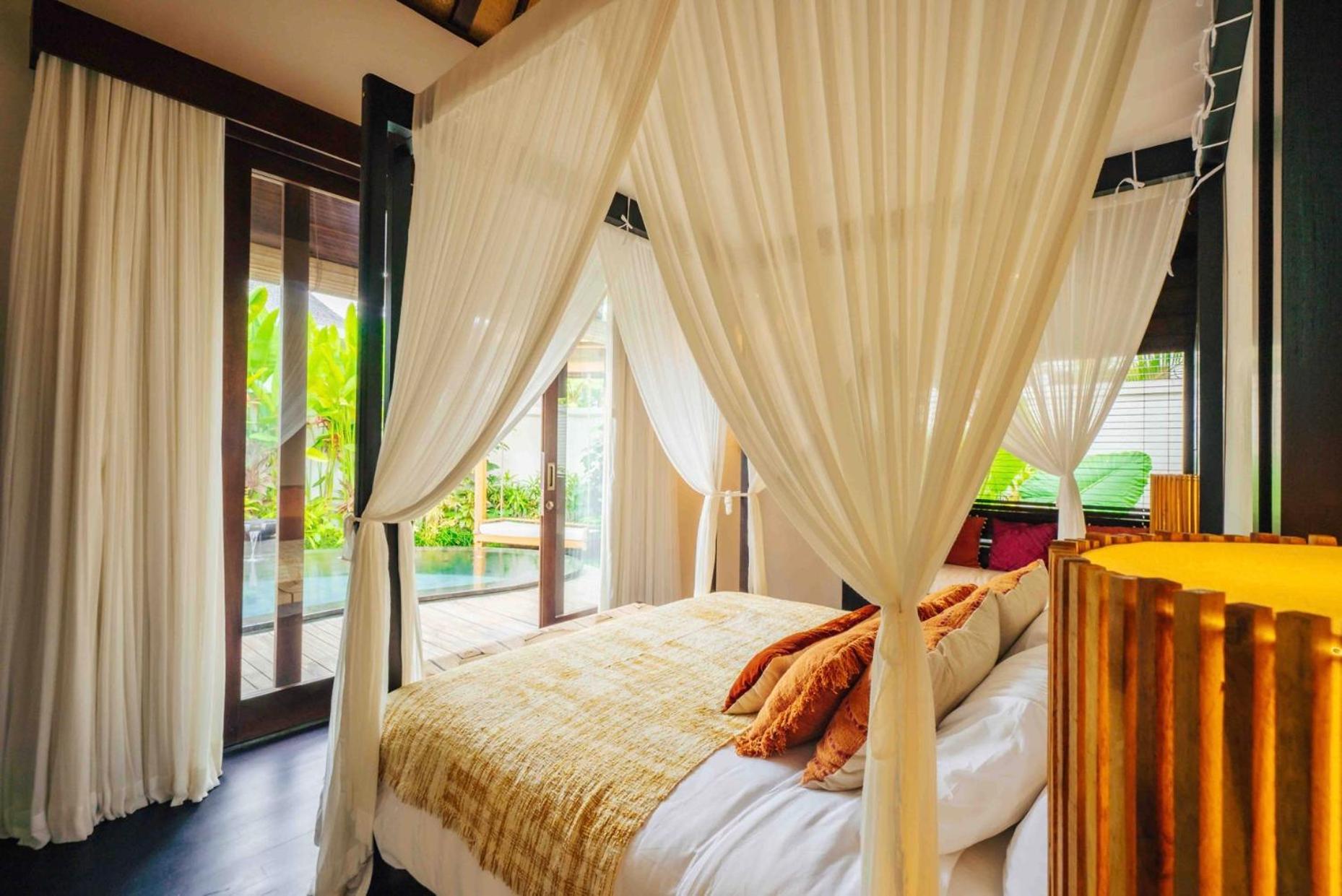 Bhumi - Royal One Bedroom Villa Heated Plunge Pool and Steam - Photo 1