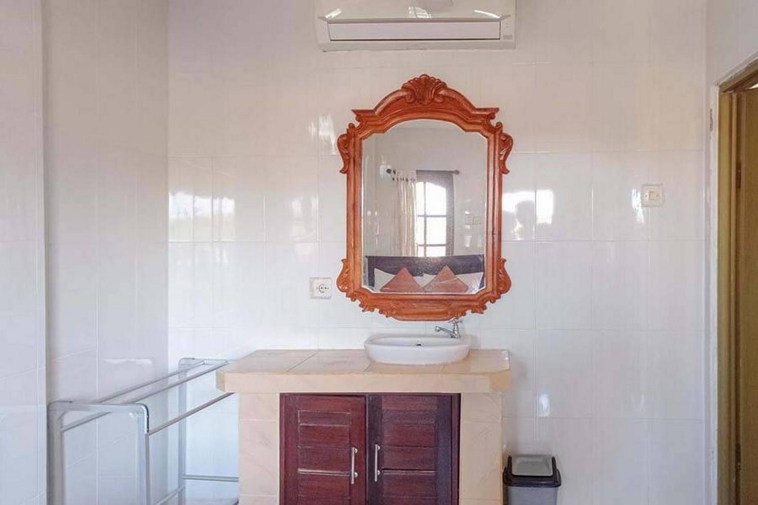 Standard Double Room - Photo 11