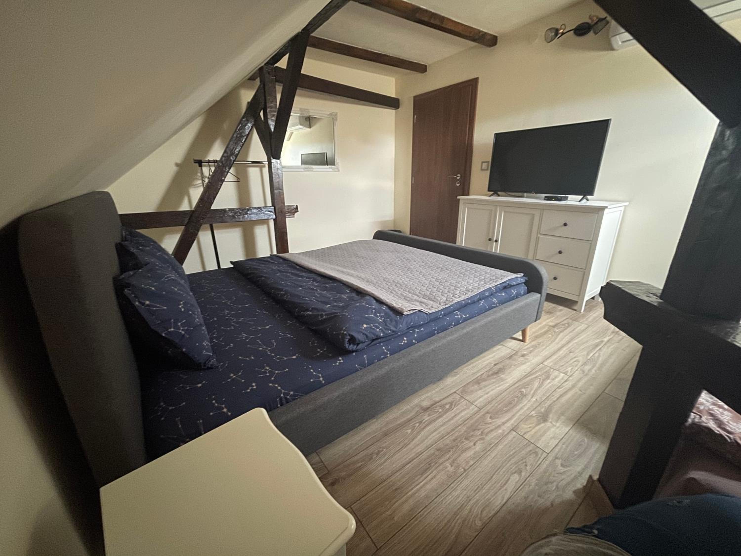 Double Room with Private External Bathroom photo 3