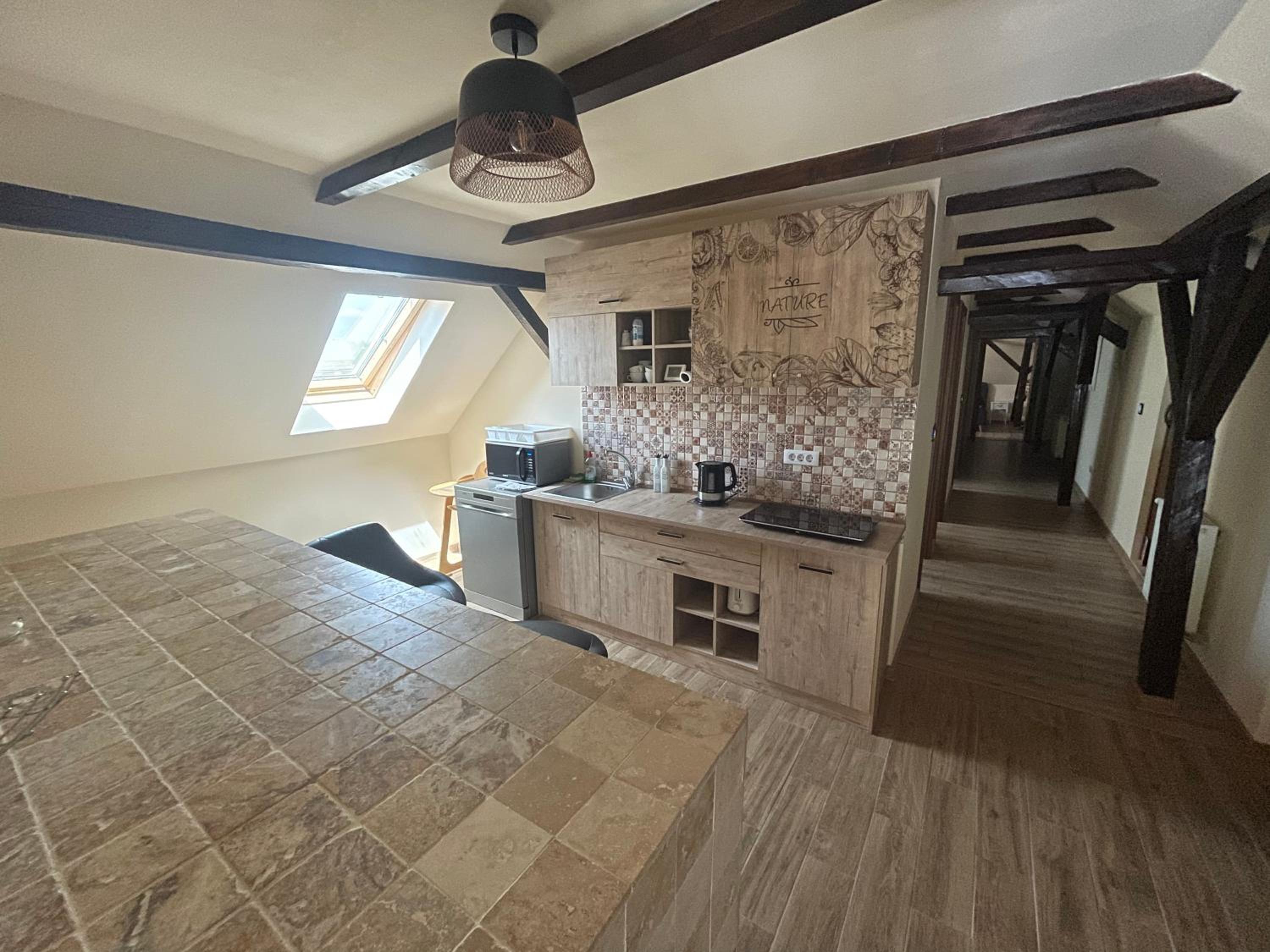 Twin Room with Private External Bathroom - Photo 13