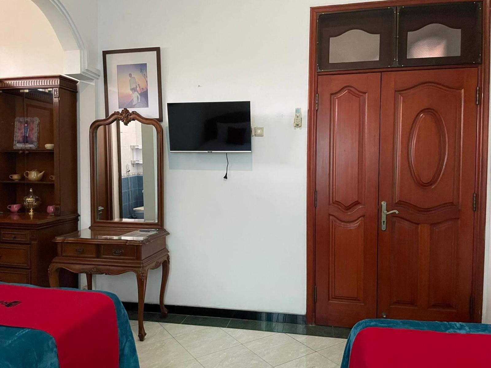 Deluxe Twin Room - Photo 16