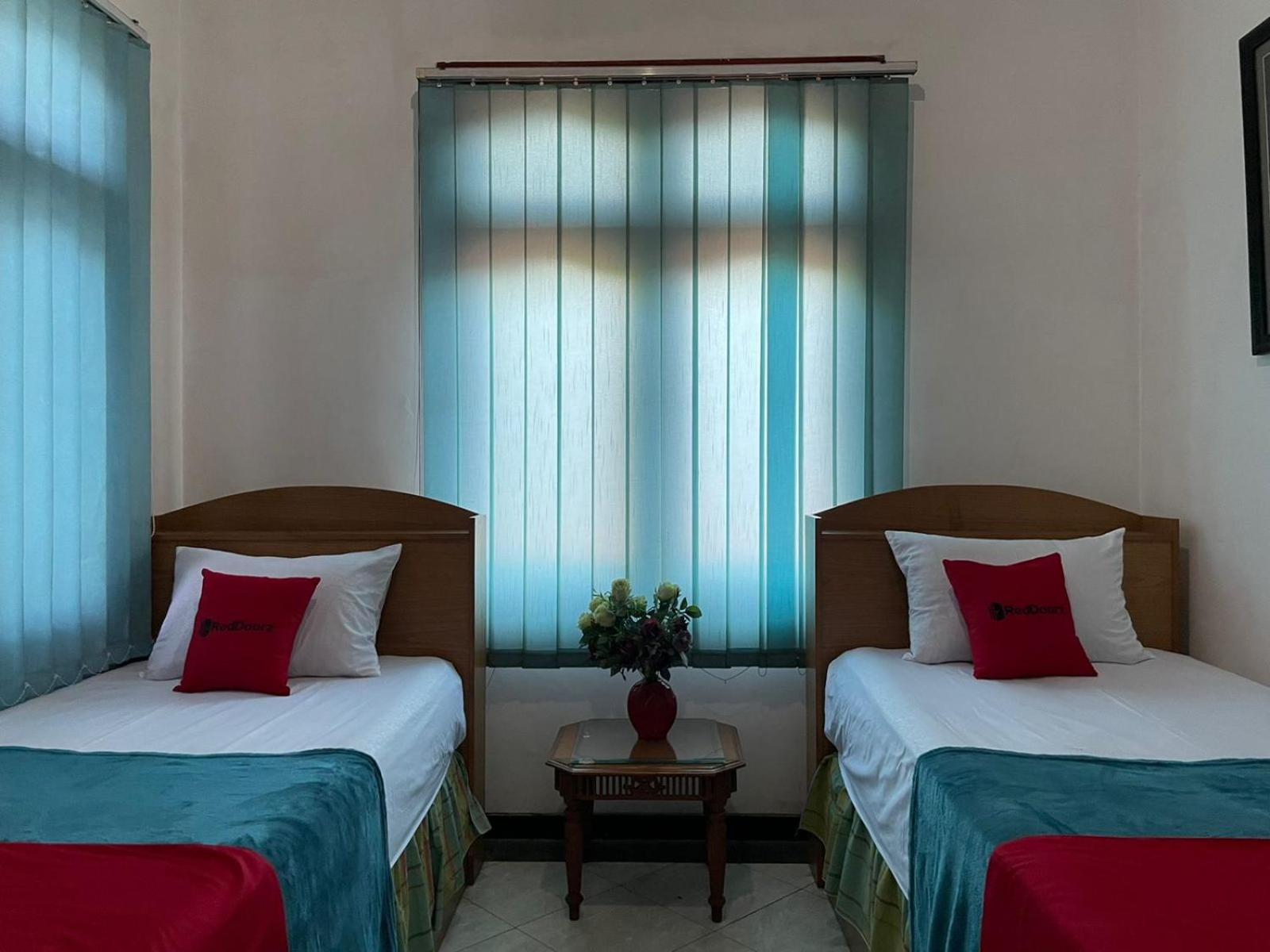 Deluxe Twin Room - Photo 15