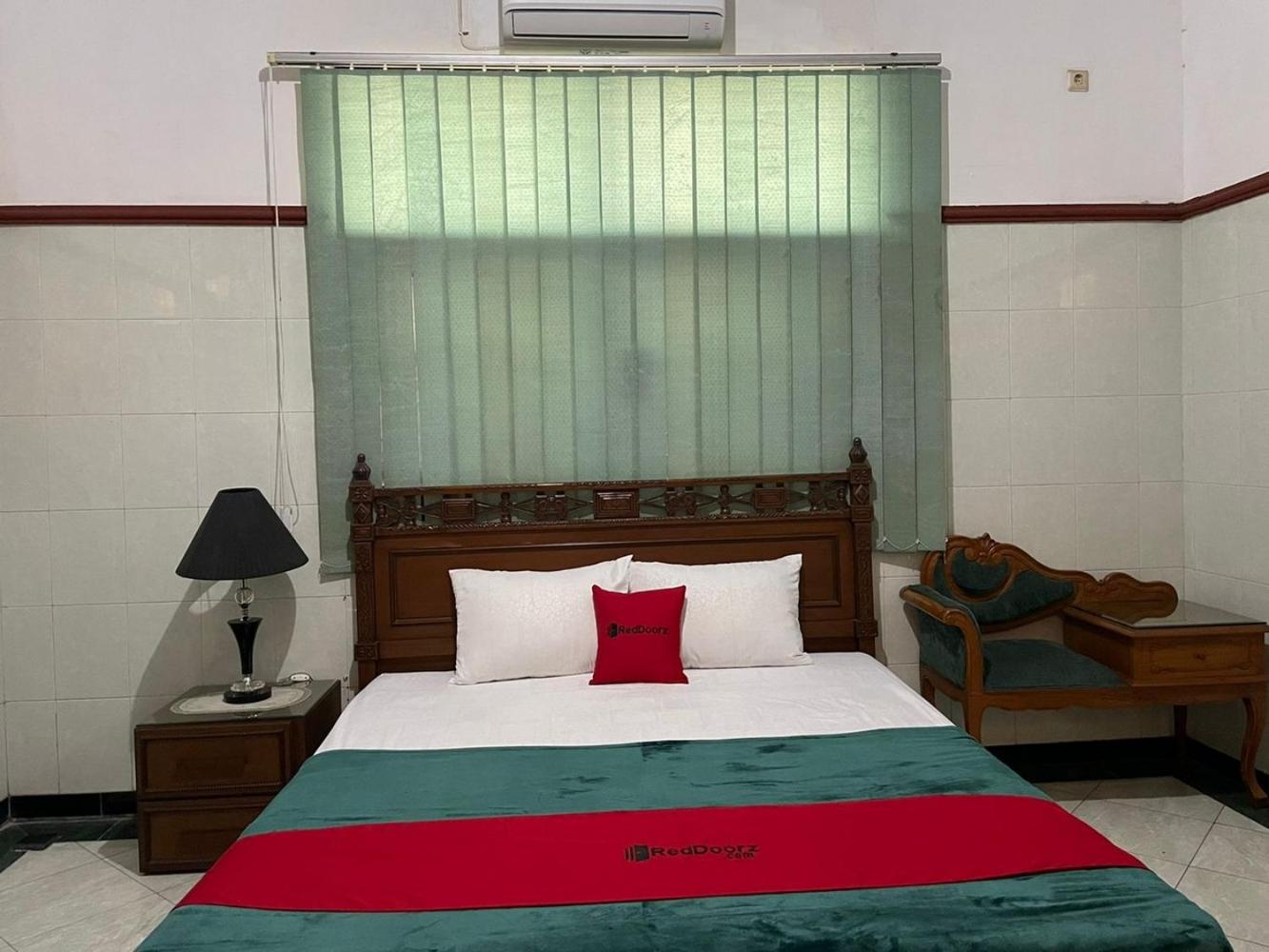 Deluxe Room - Photo 18