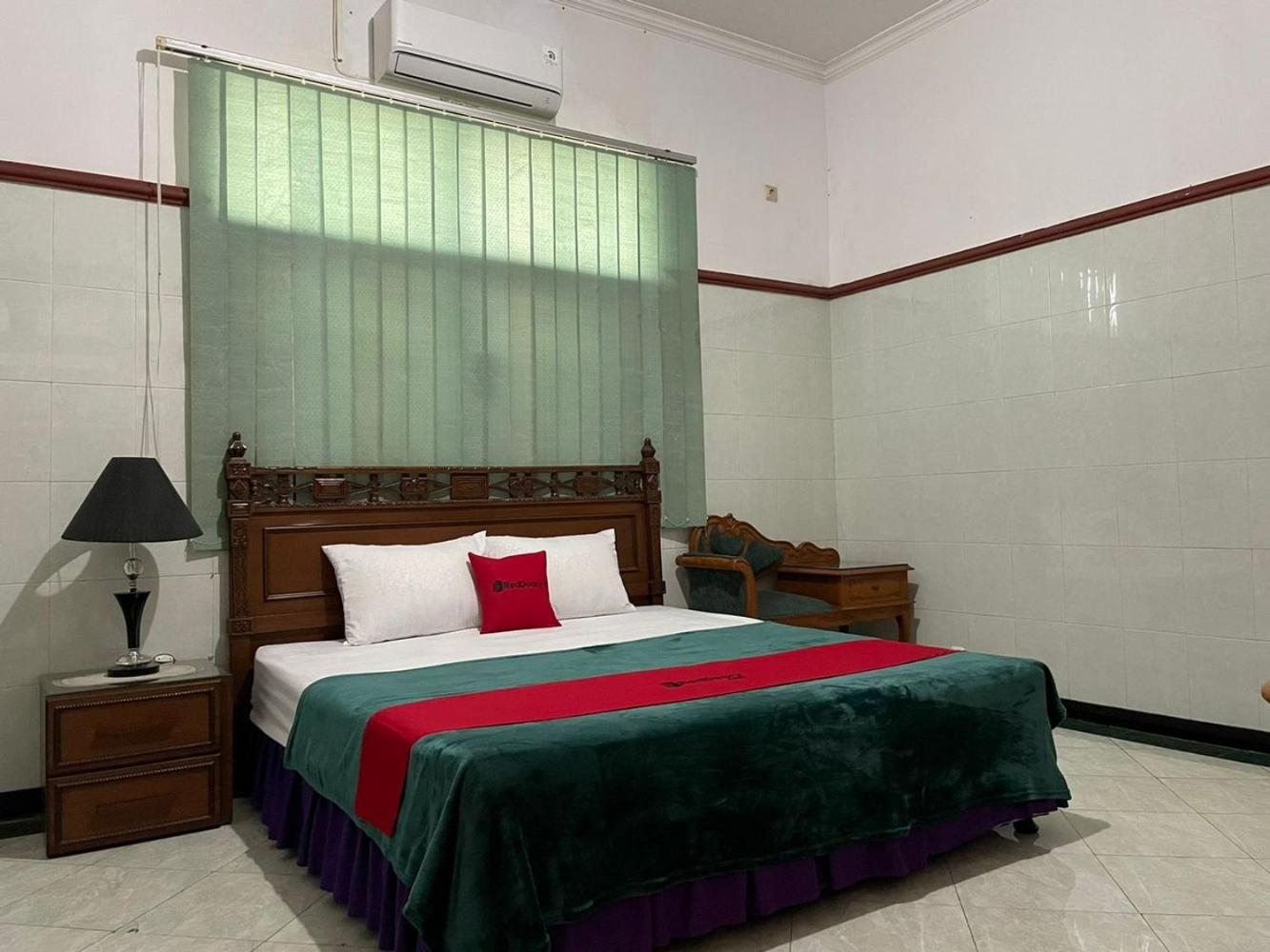 Deluxe Room - Photo 14