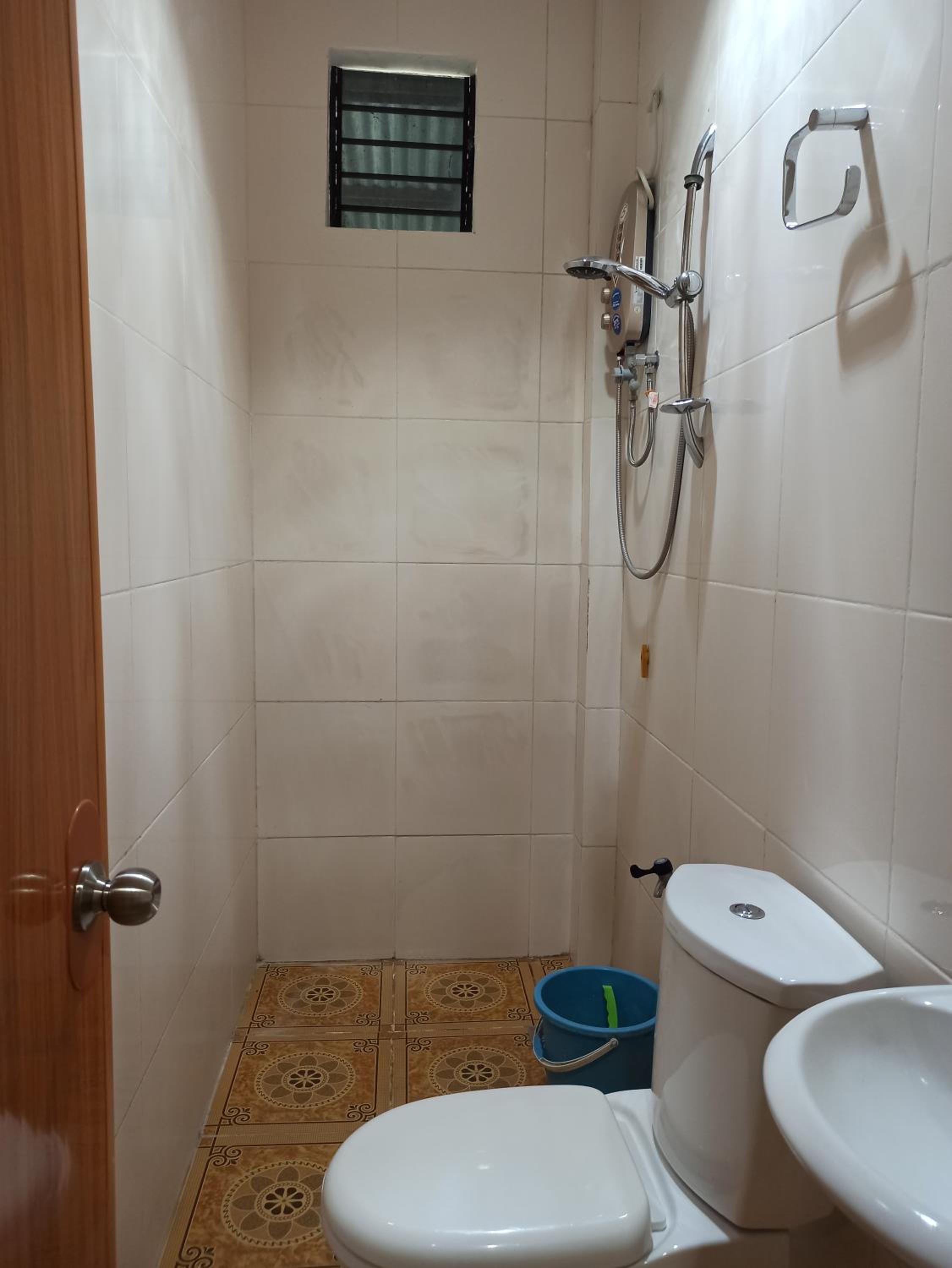 Double Room - Photo 5
