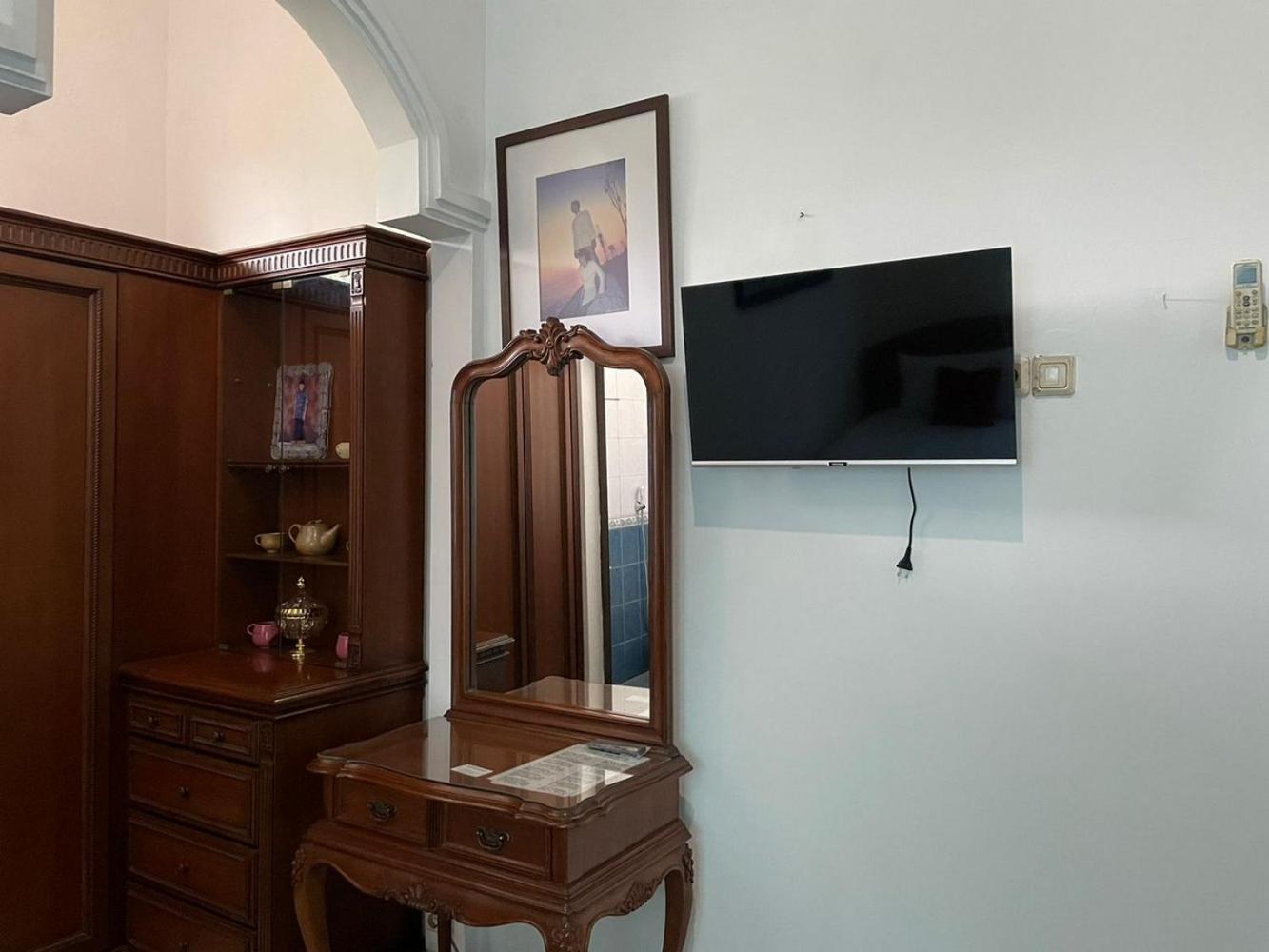 Double Room - Photo 5