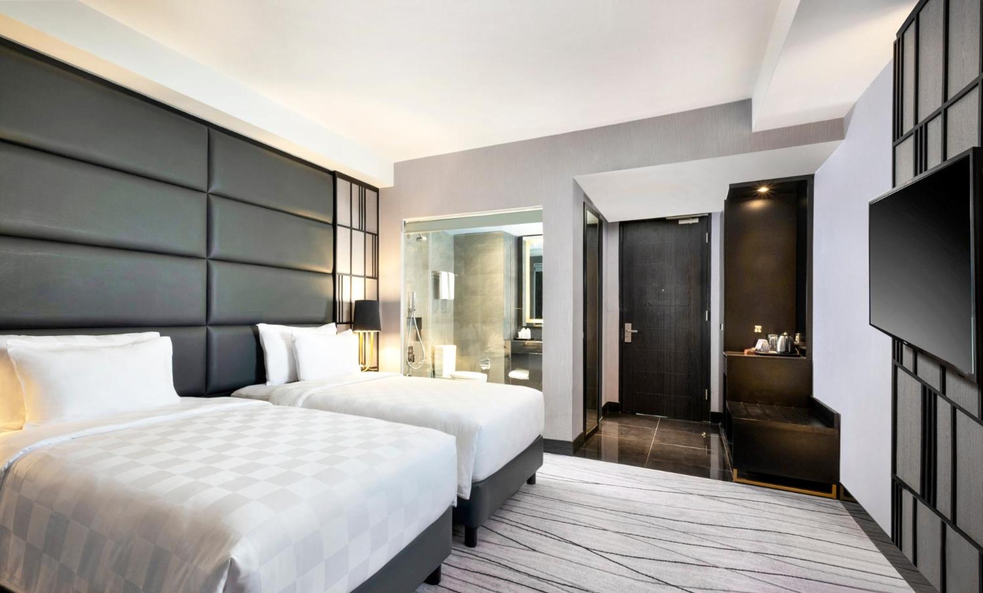 Deluxe Twin Room photo 3