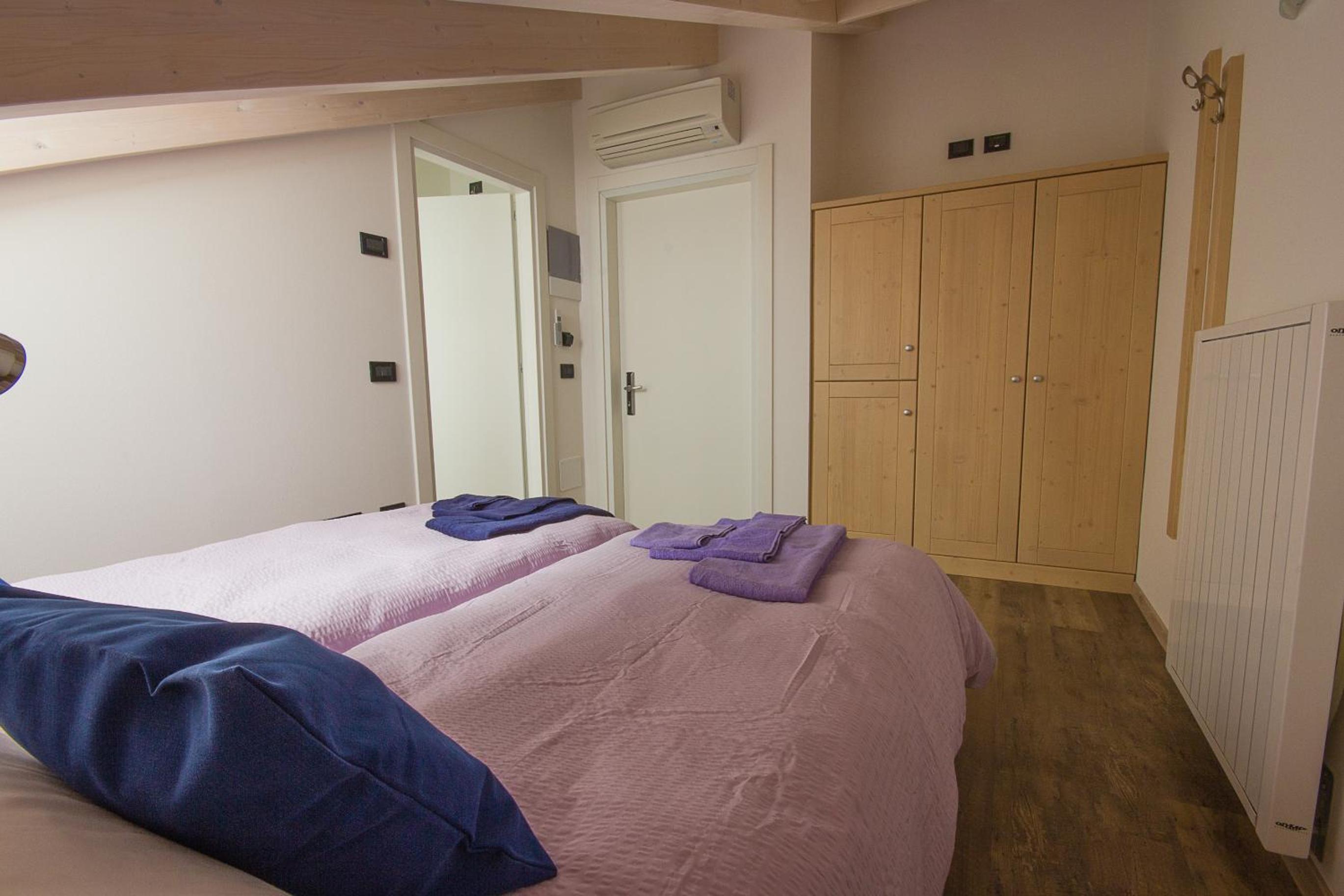 Deluxe Double Room - Photo 3