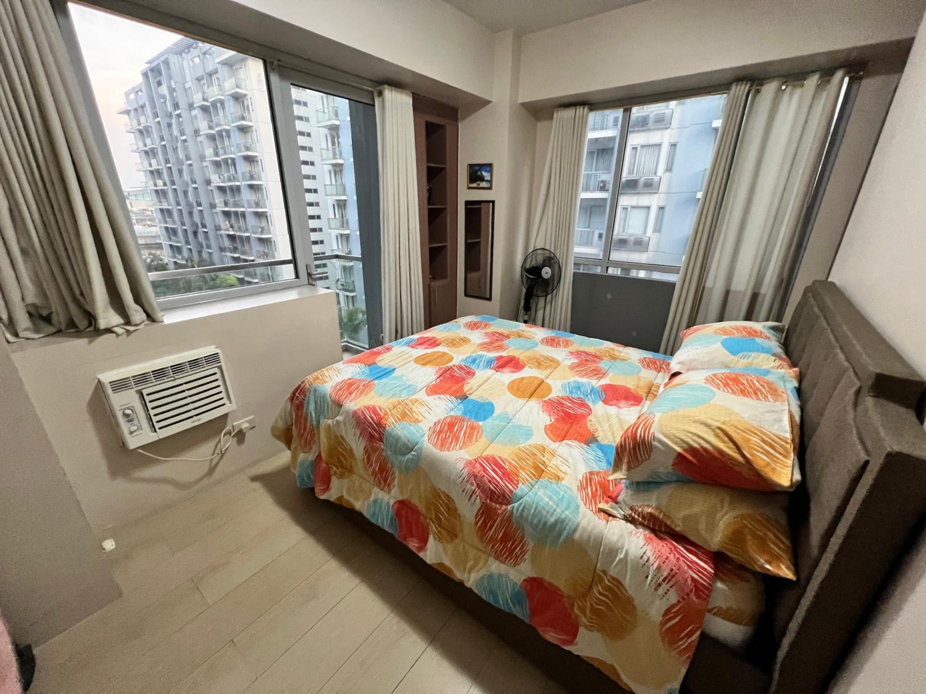 Two-Bedroom Apartment - Photo 17