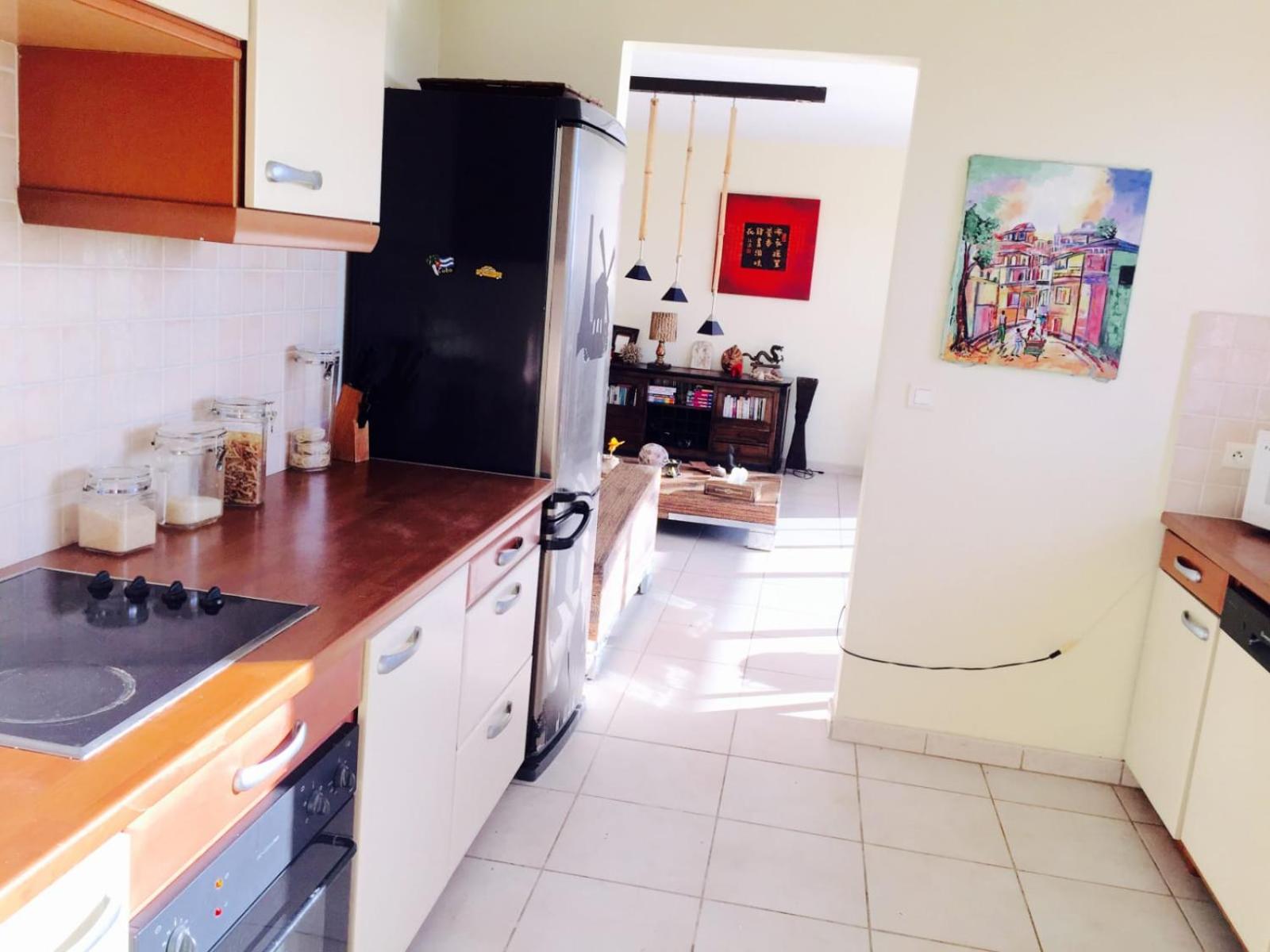 Apartment with Sea View - Photo 6