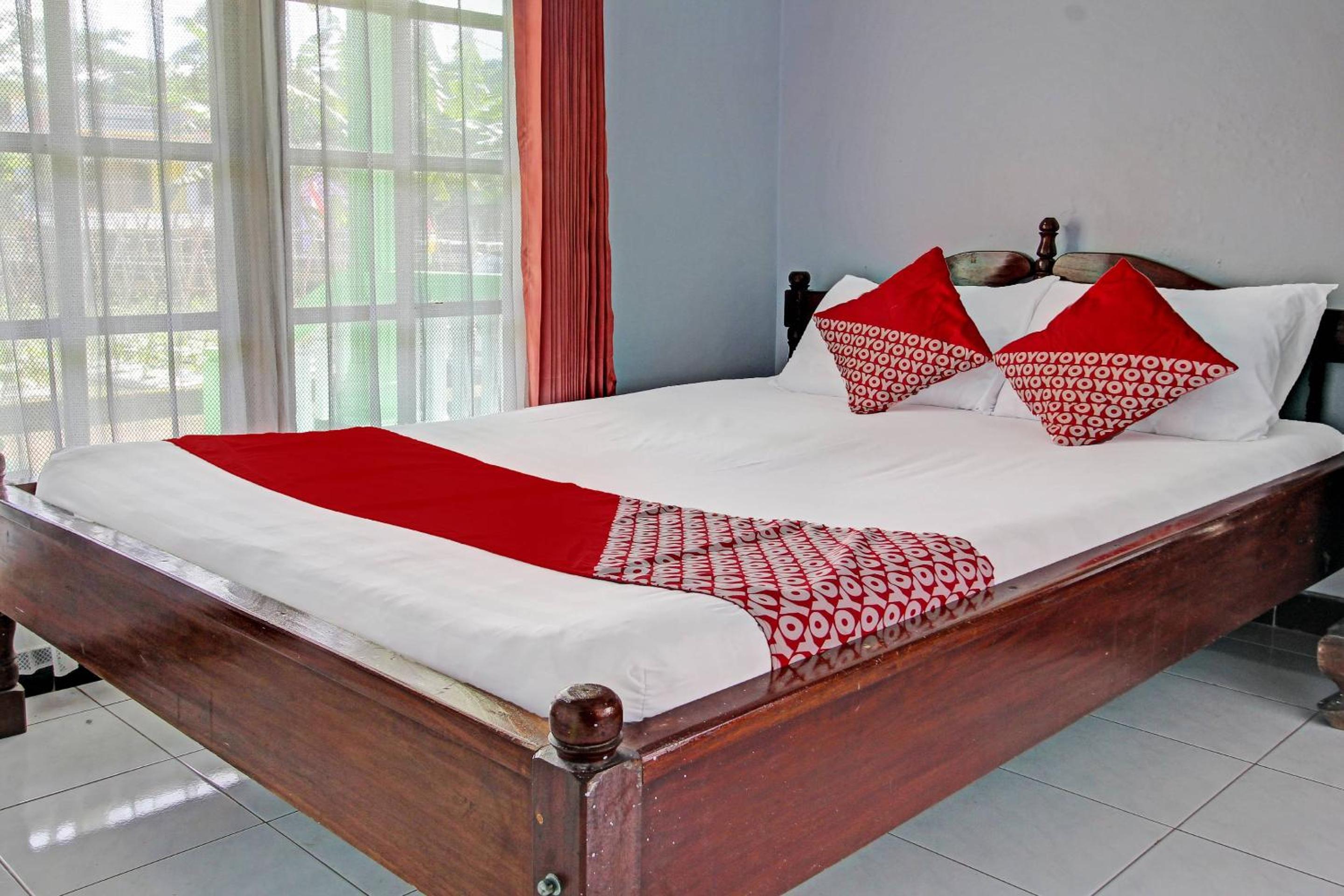 Double Room - Photo 10