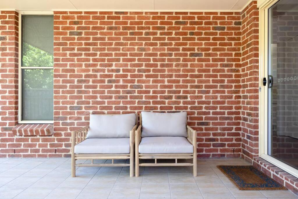 One-Bedroom House photo 2
