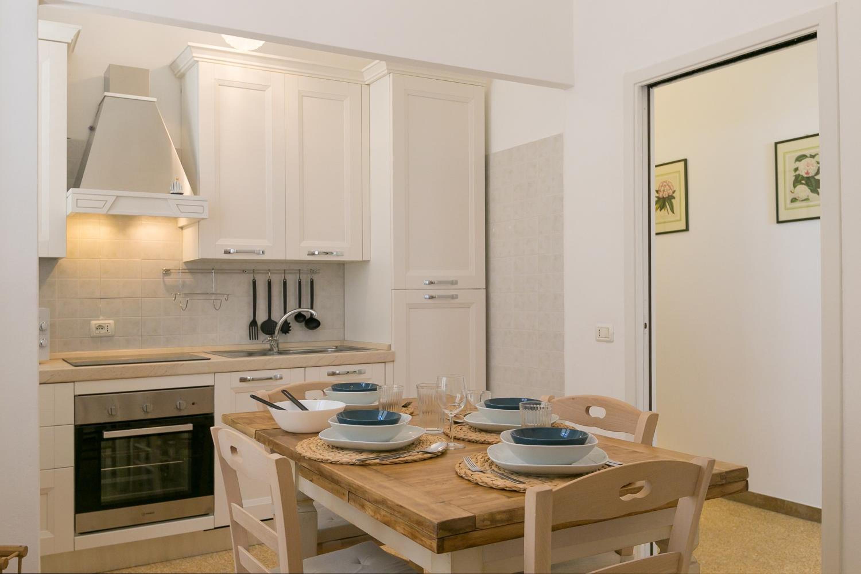Studio Apartment with Sea View photo 2