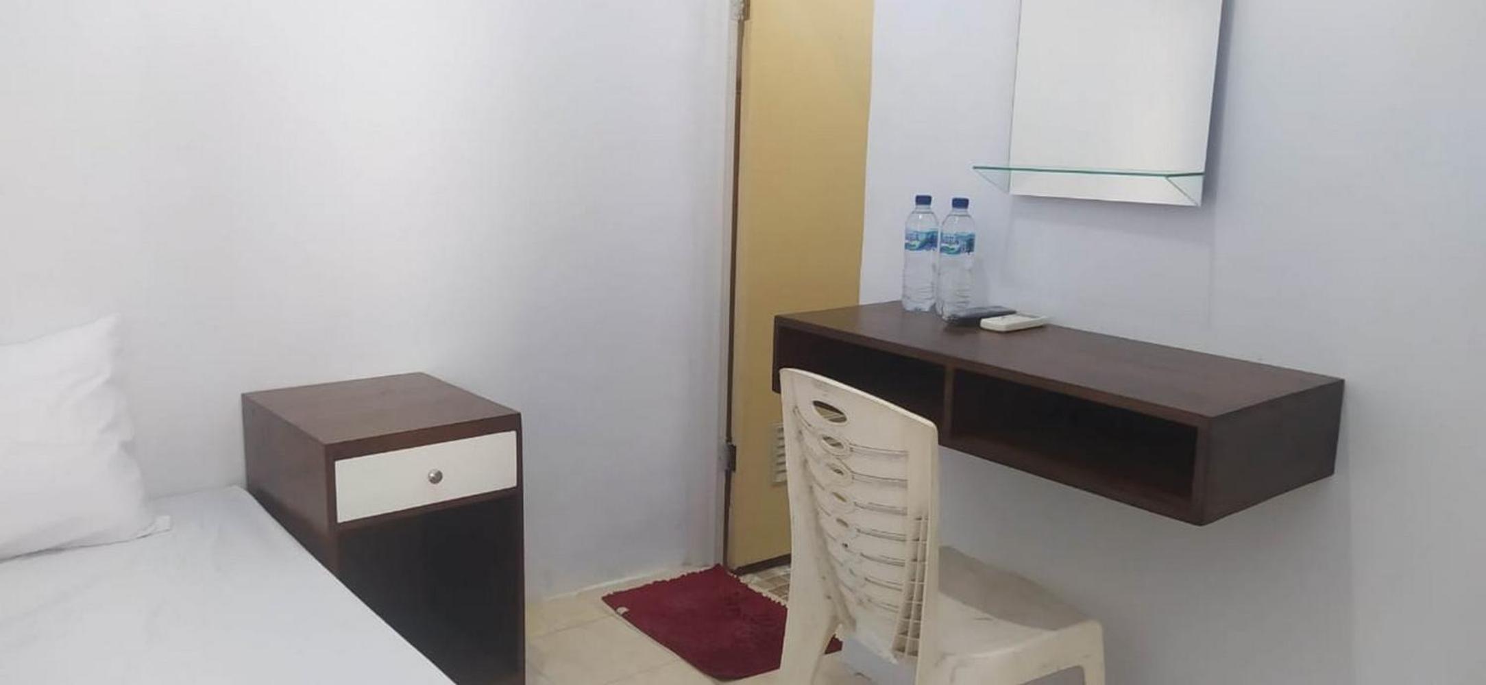 Standard Double Room - Photo 6
