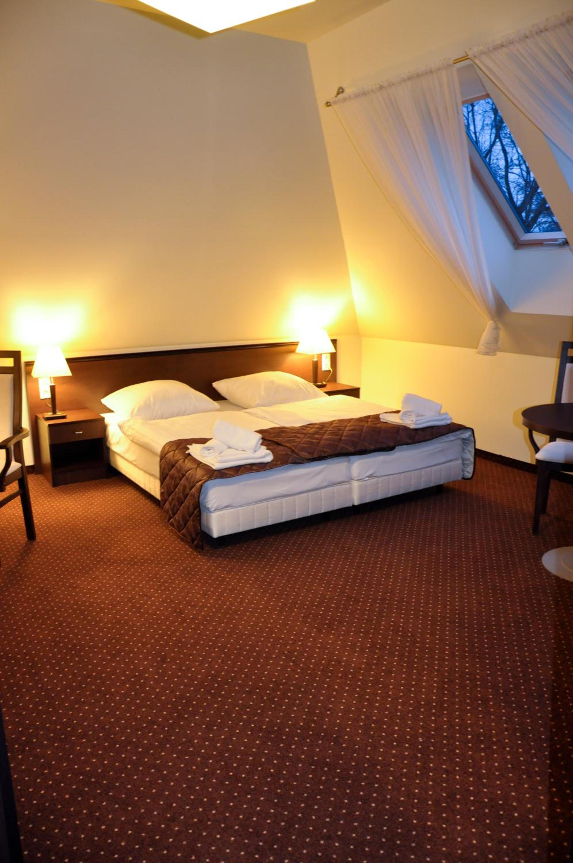 Deluxe Double Room with Bath photo 2