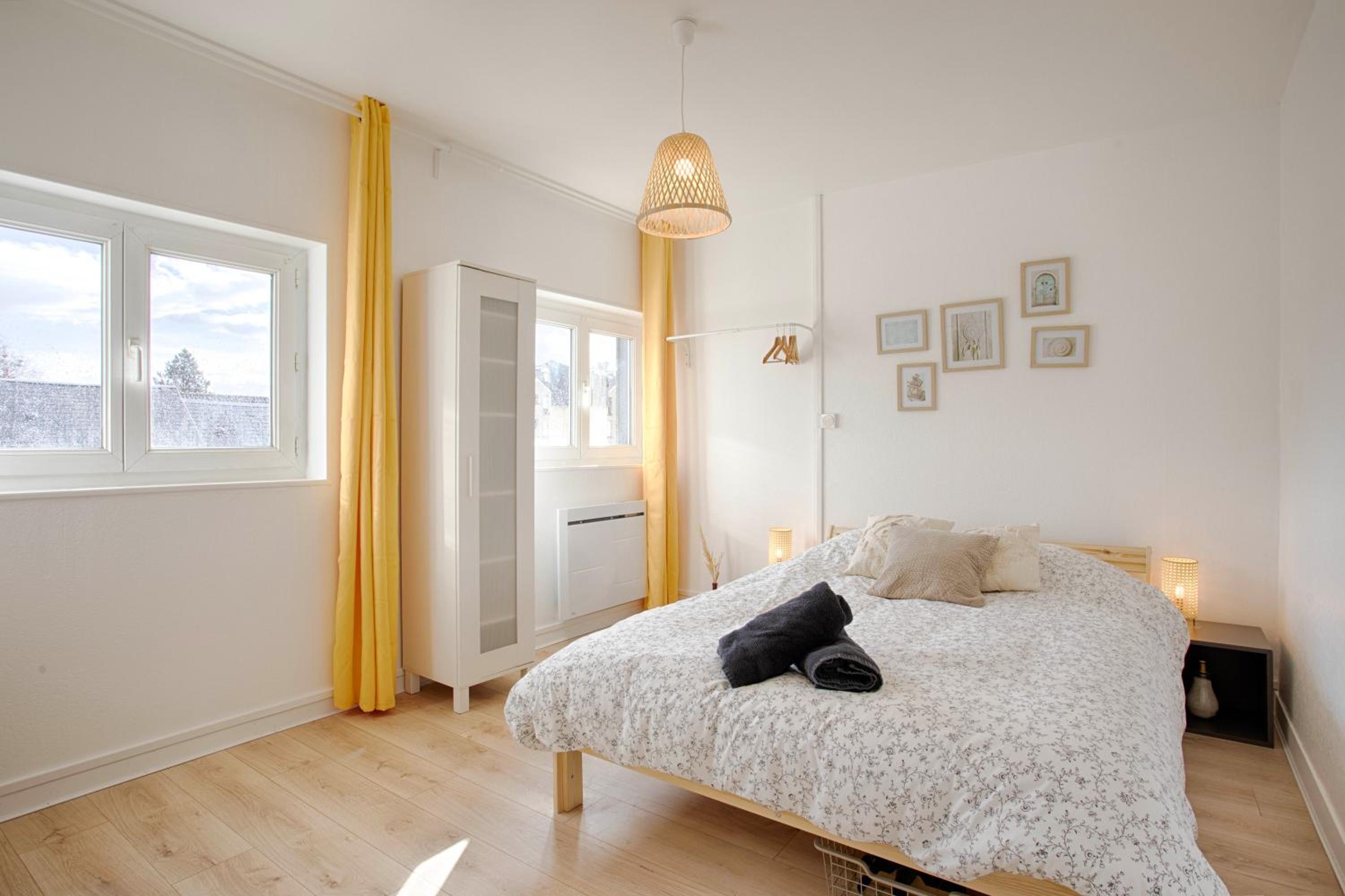 One-Bedroom Apartment - Photo 6