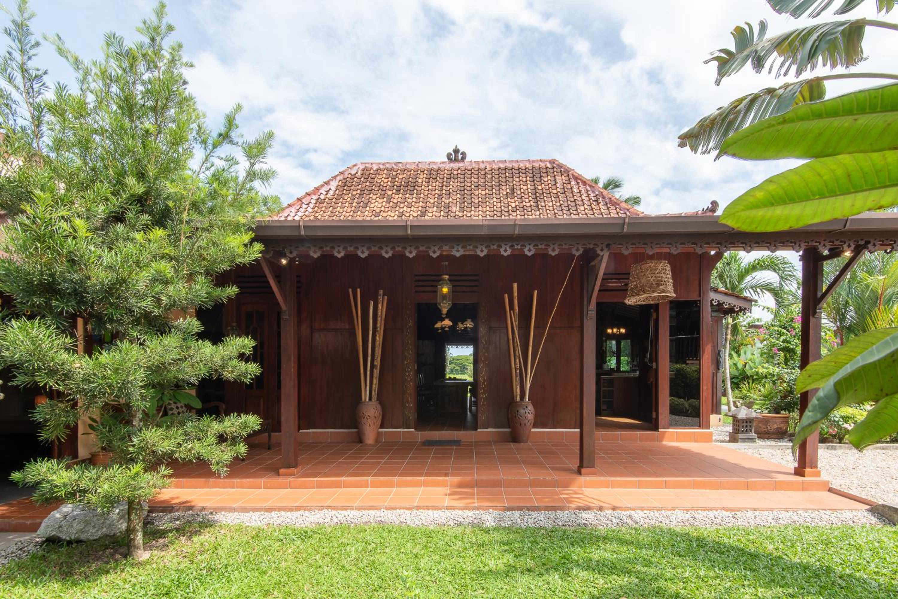 Limasan Tempe Villa  - Photo 2