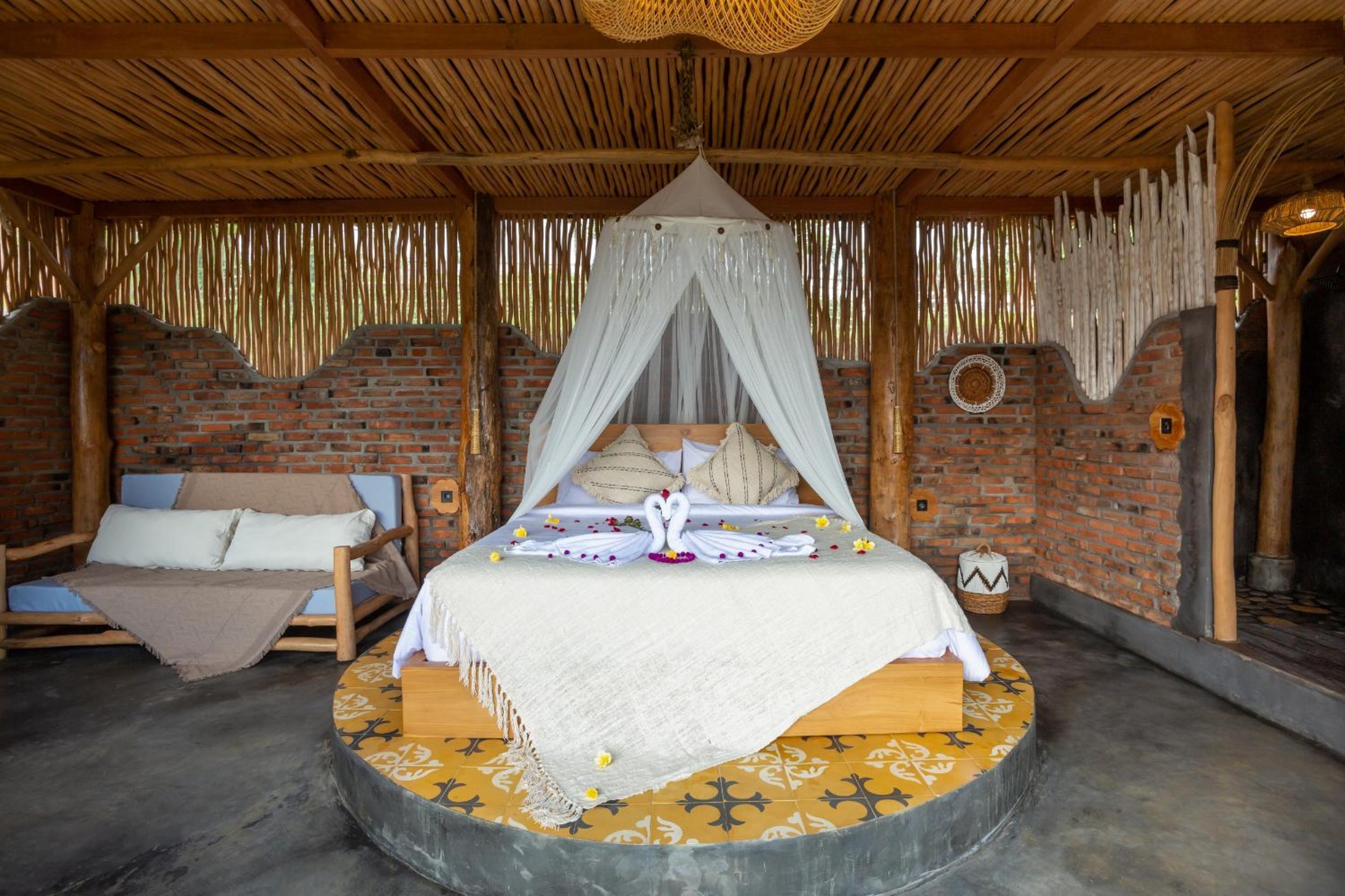One-Bedroom Valley View with Private Pool - Photo 46