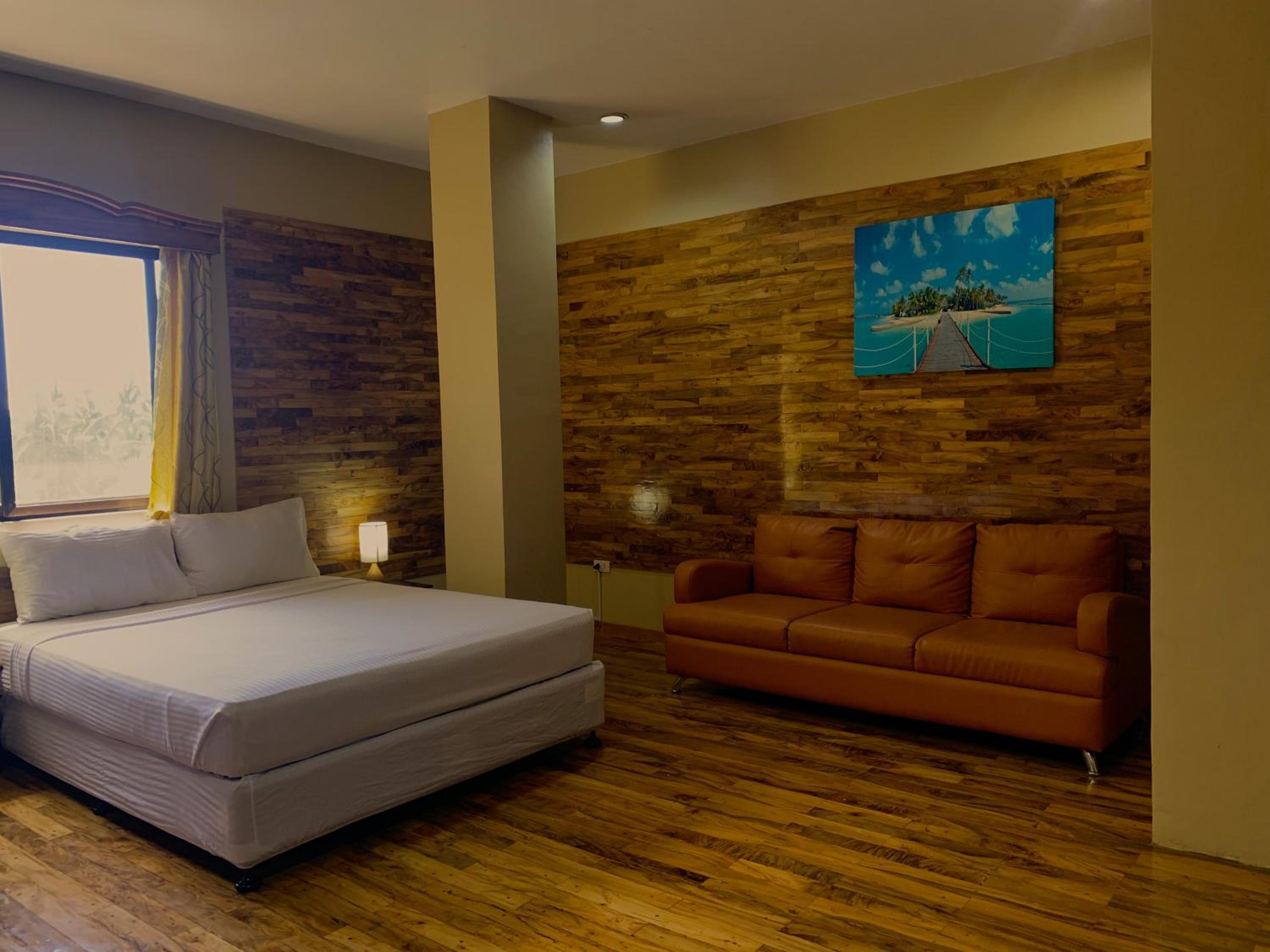 Double or Twin Room with Extra Bed - Photo 6