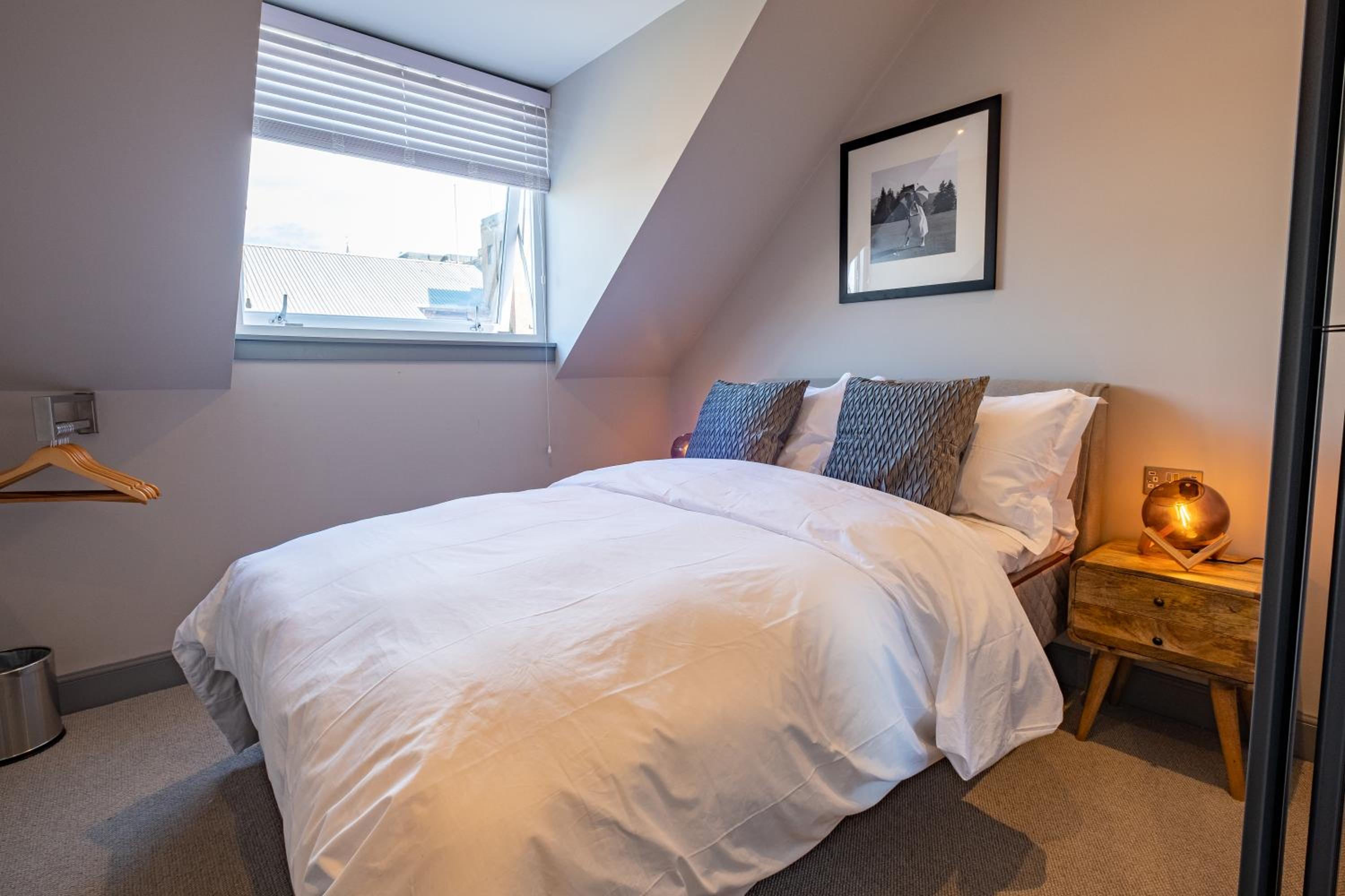 Double Room with Private Separate Bathroom photo 1