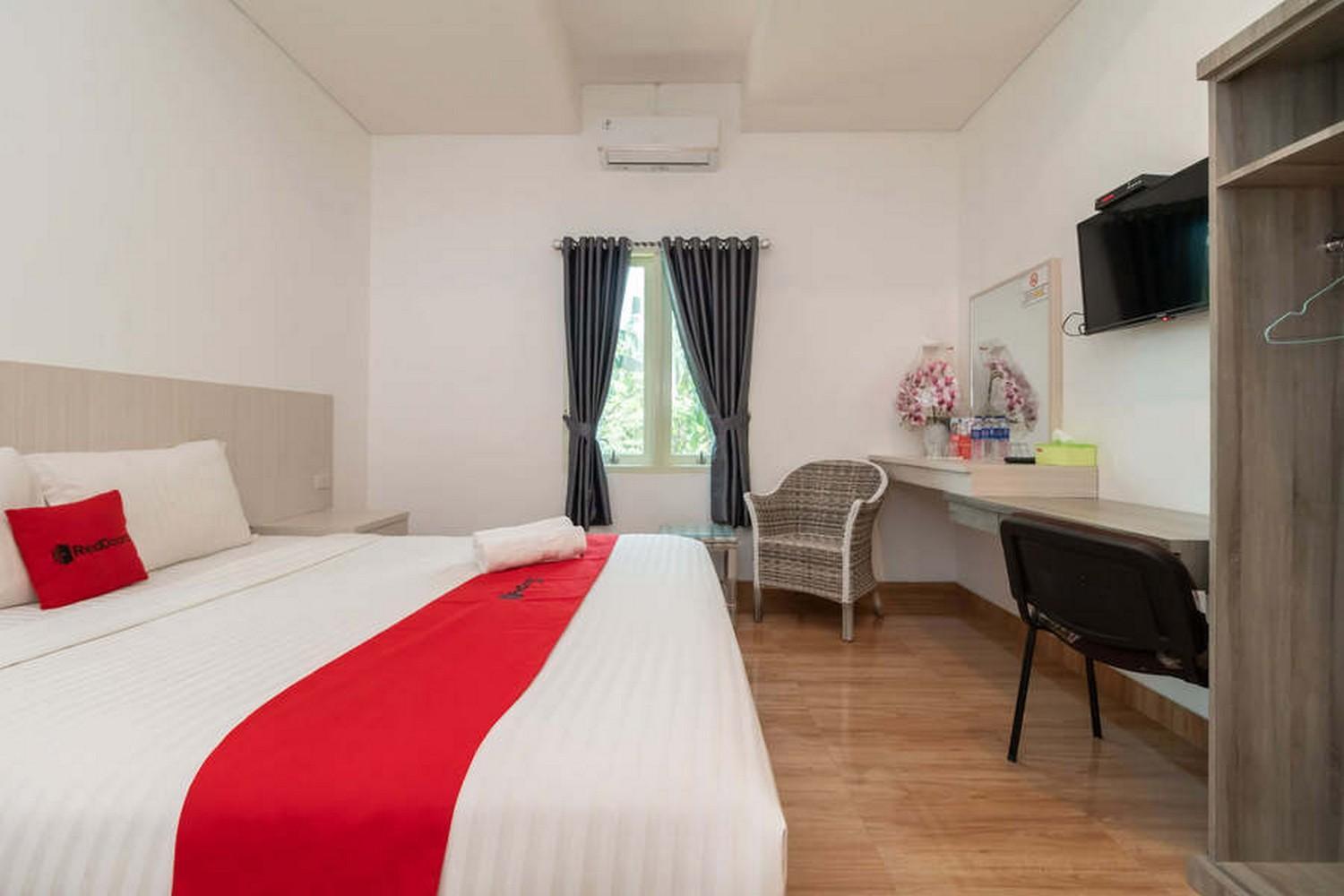 Deluxe Room - Photo 4