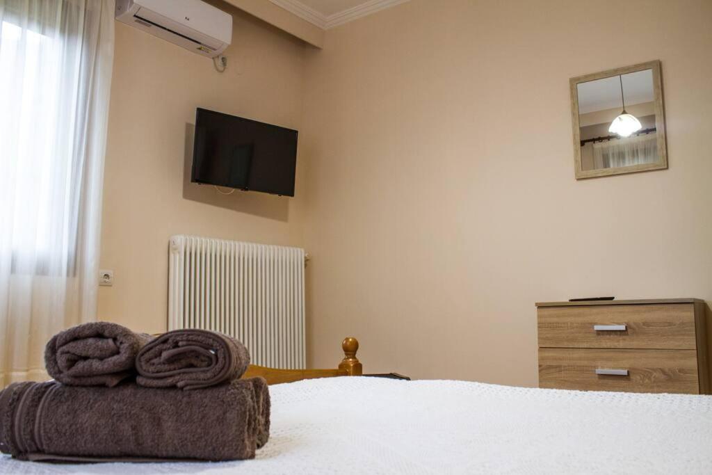Three-Bedroom House photo 1