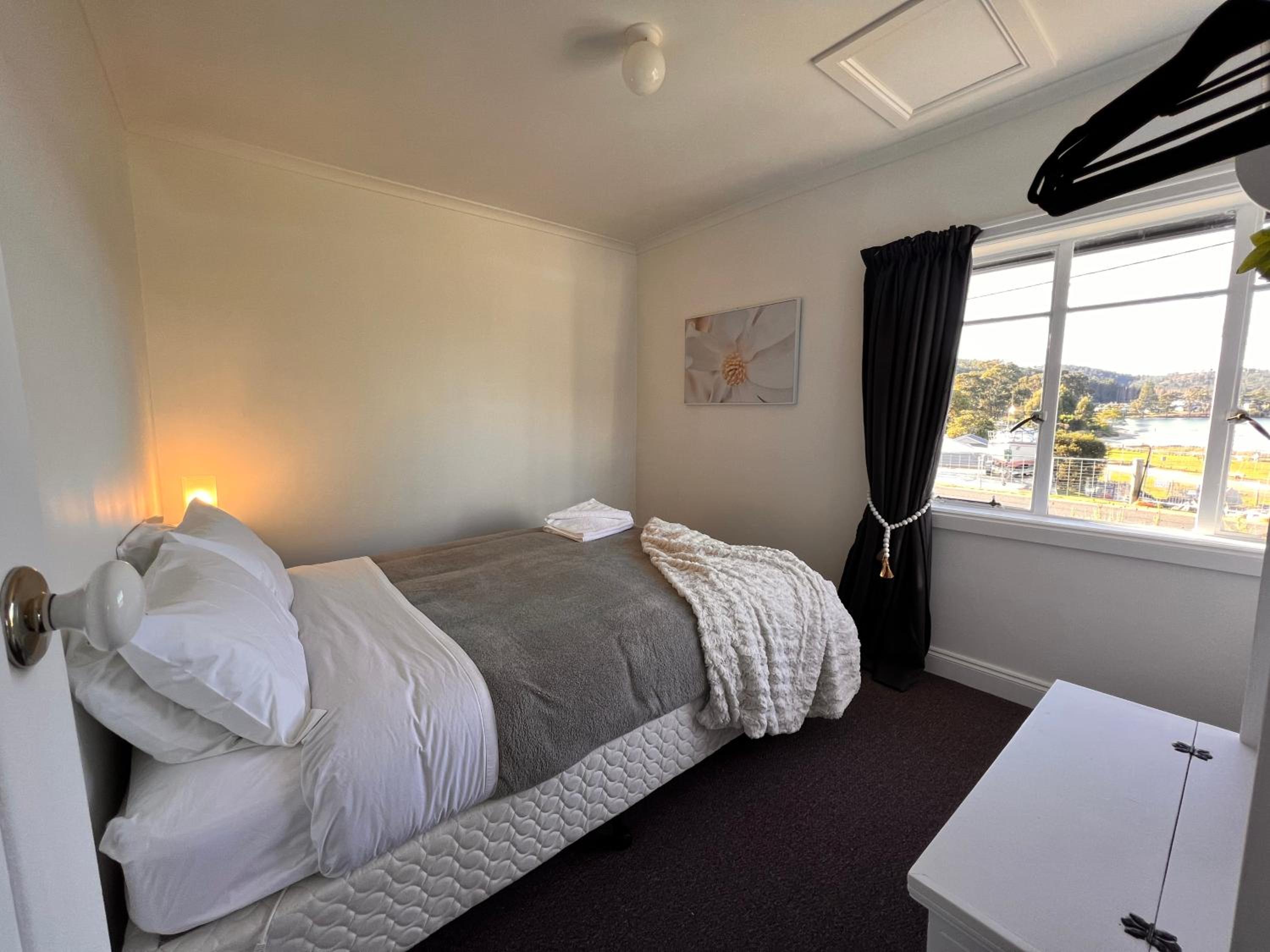 Two-Bedroom Apartment With Sea View photo 3