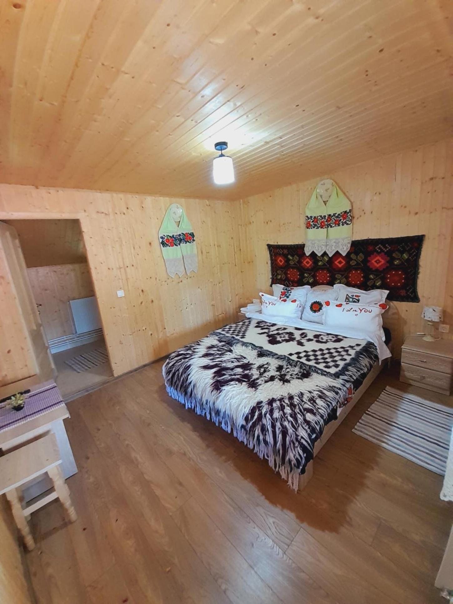 Double Room with Mountain View - Photo 7