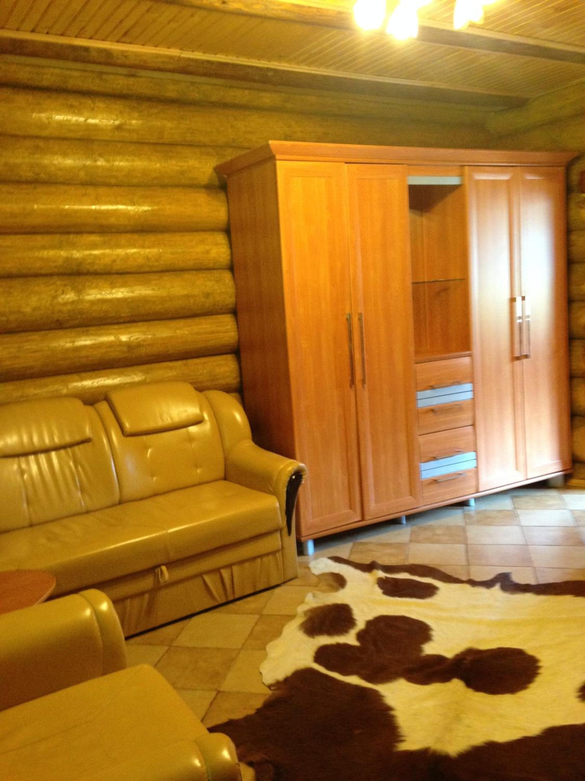 Family Room With Kitchenette photo 1