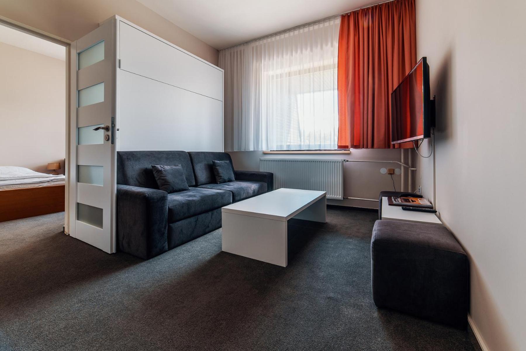 Apartment 1 photo 2