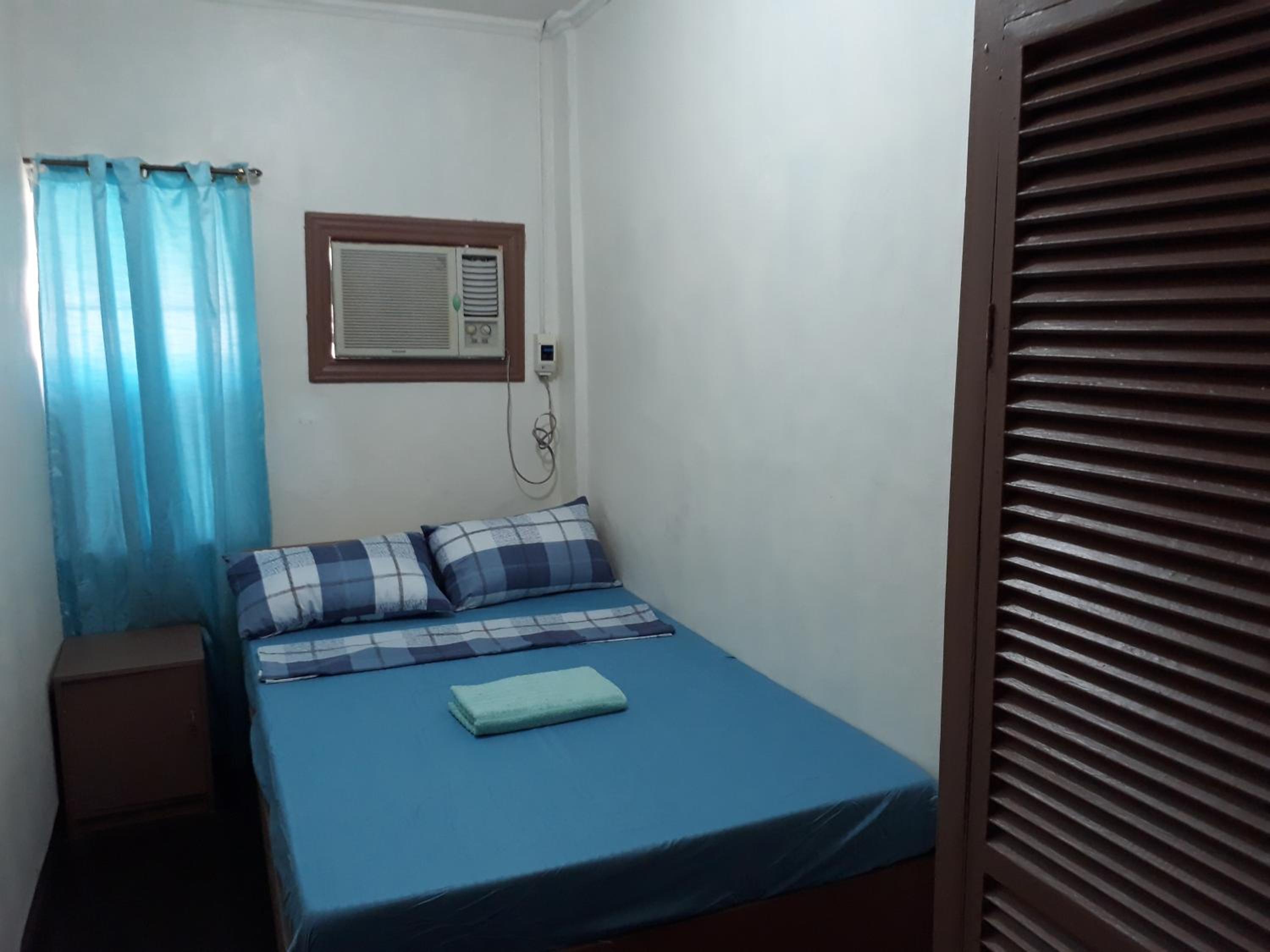Double or Twin Room - Photo 6