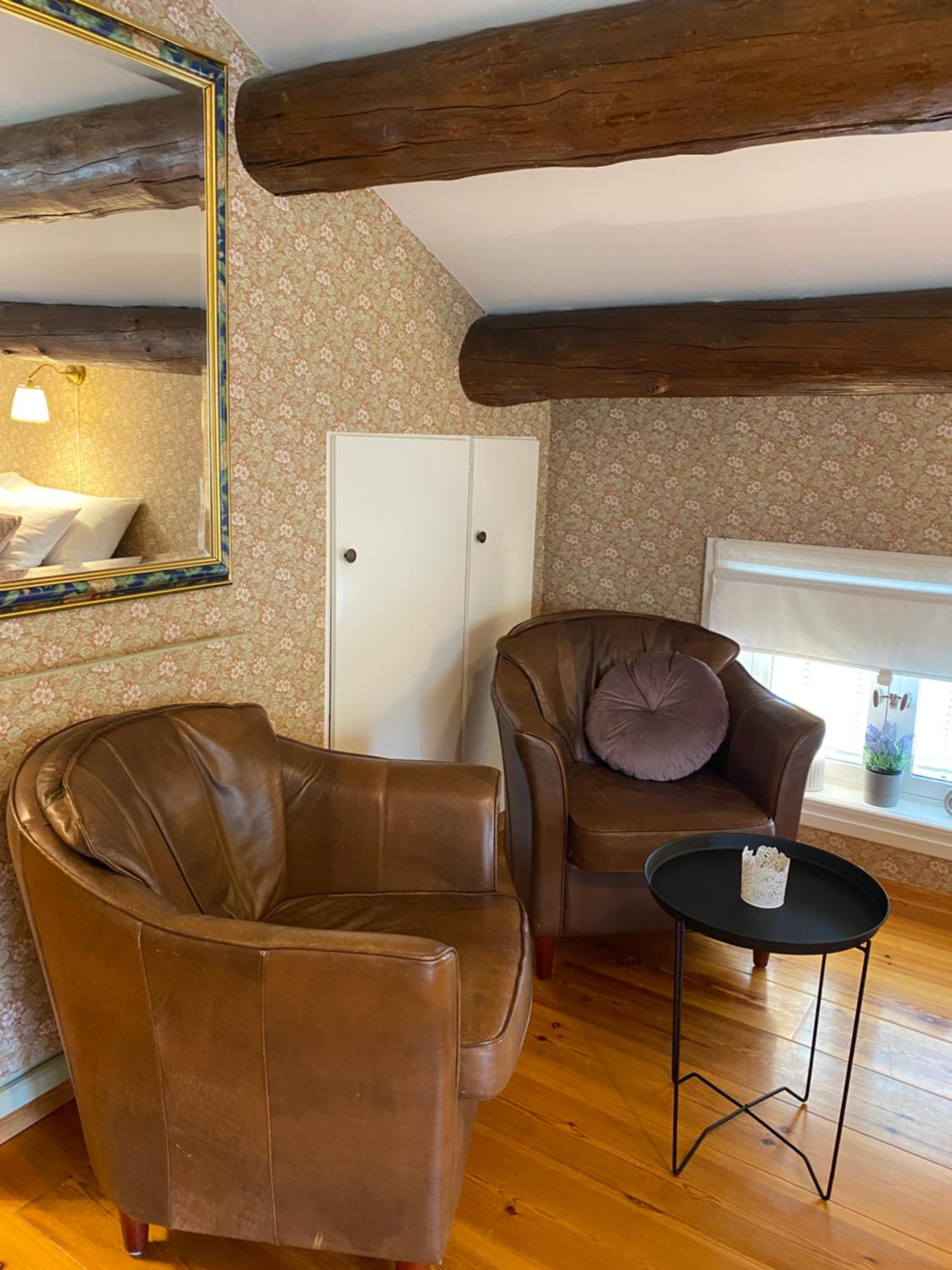 Double Room with Private Bathroom photo 2