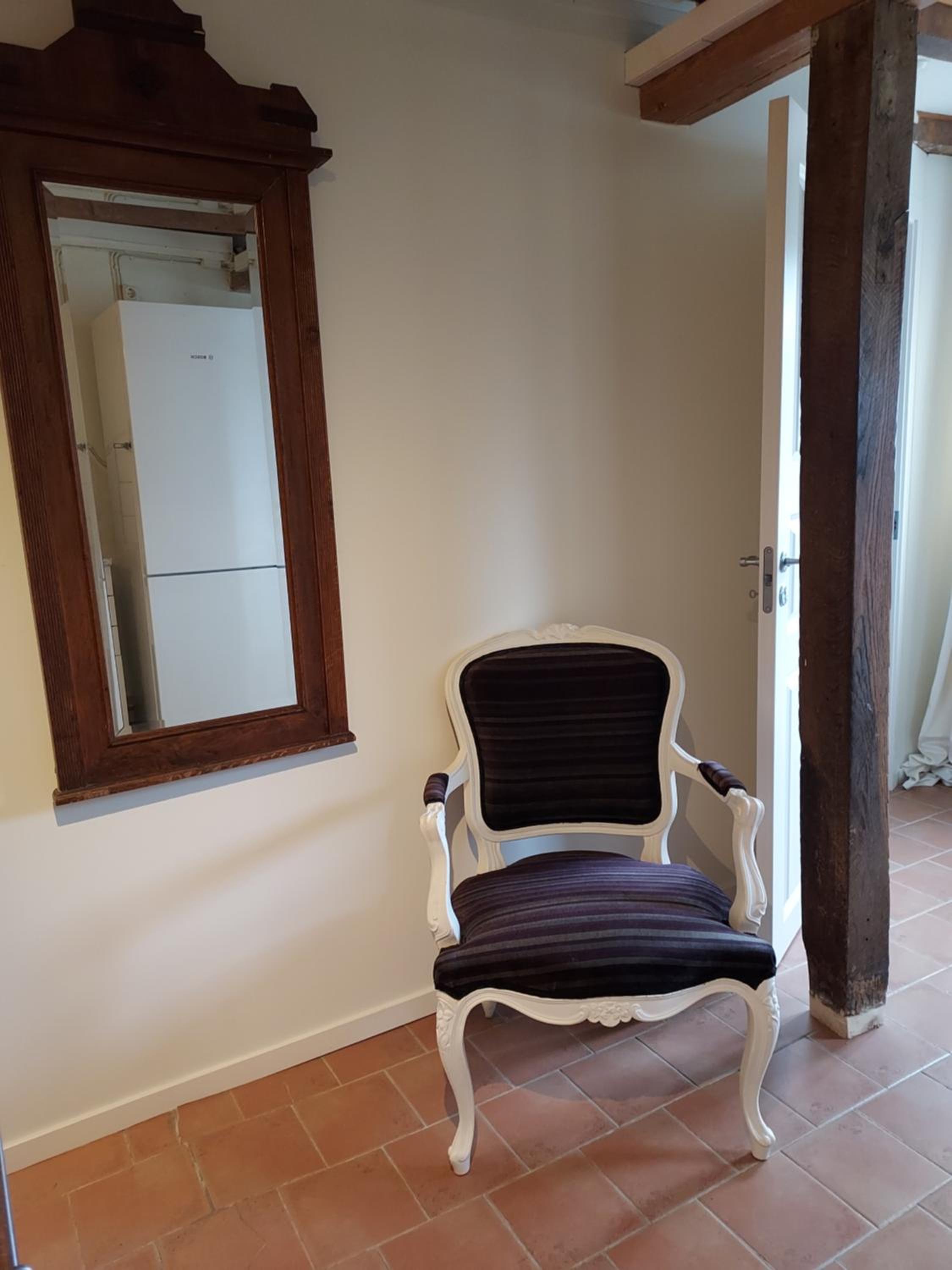 Two-Bedroom Apartment - Photo 8