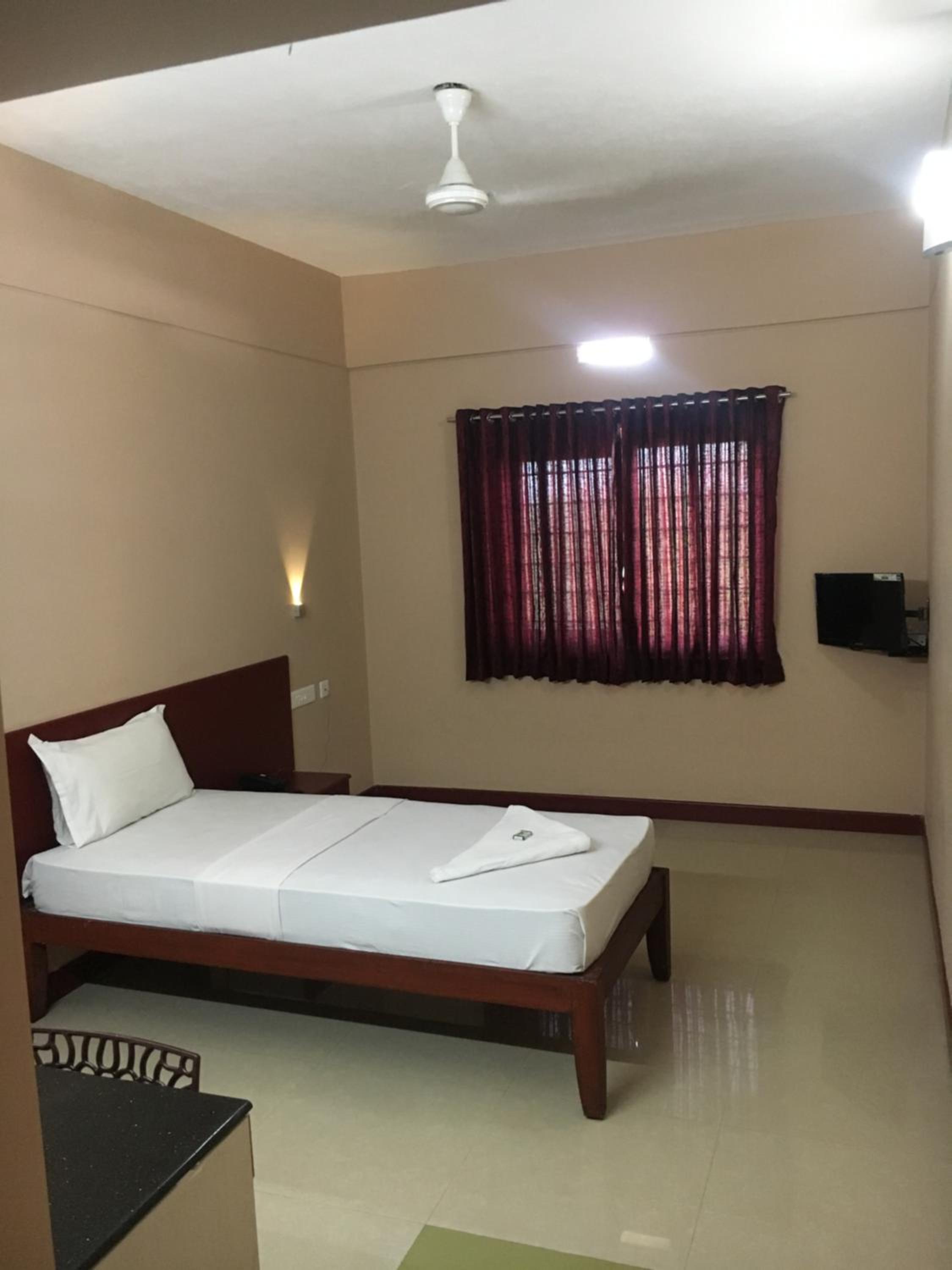 Economy Single Room