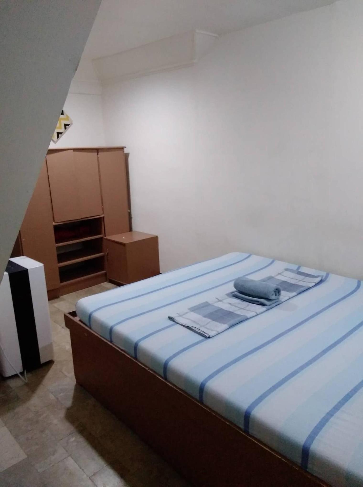 Double or Twin Room - Photo 8