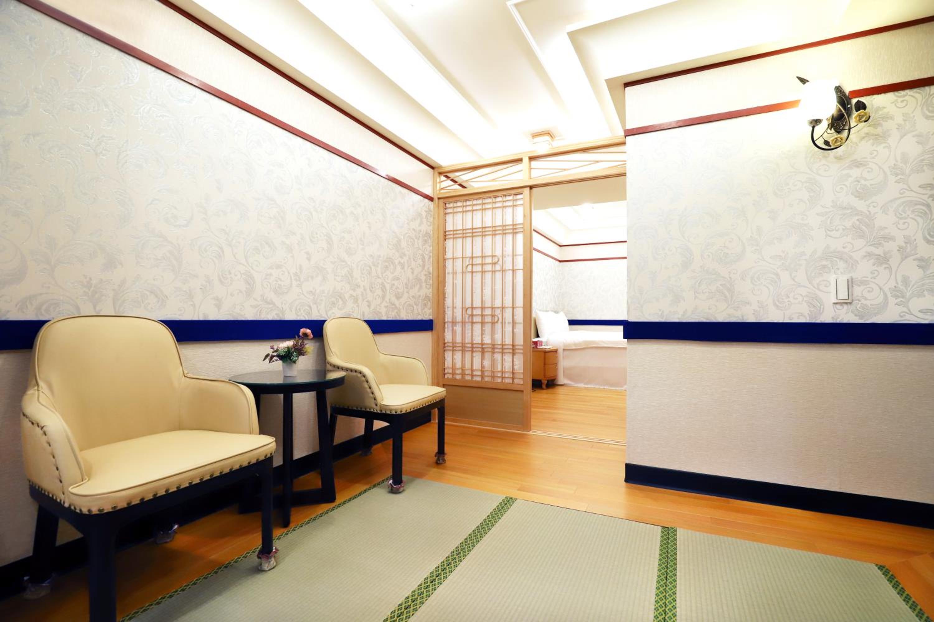 Premier Room photo 2