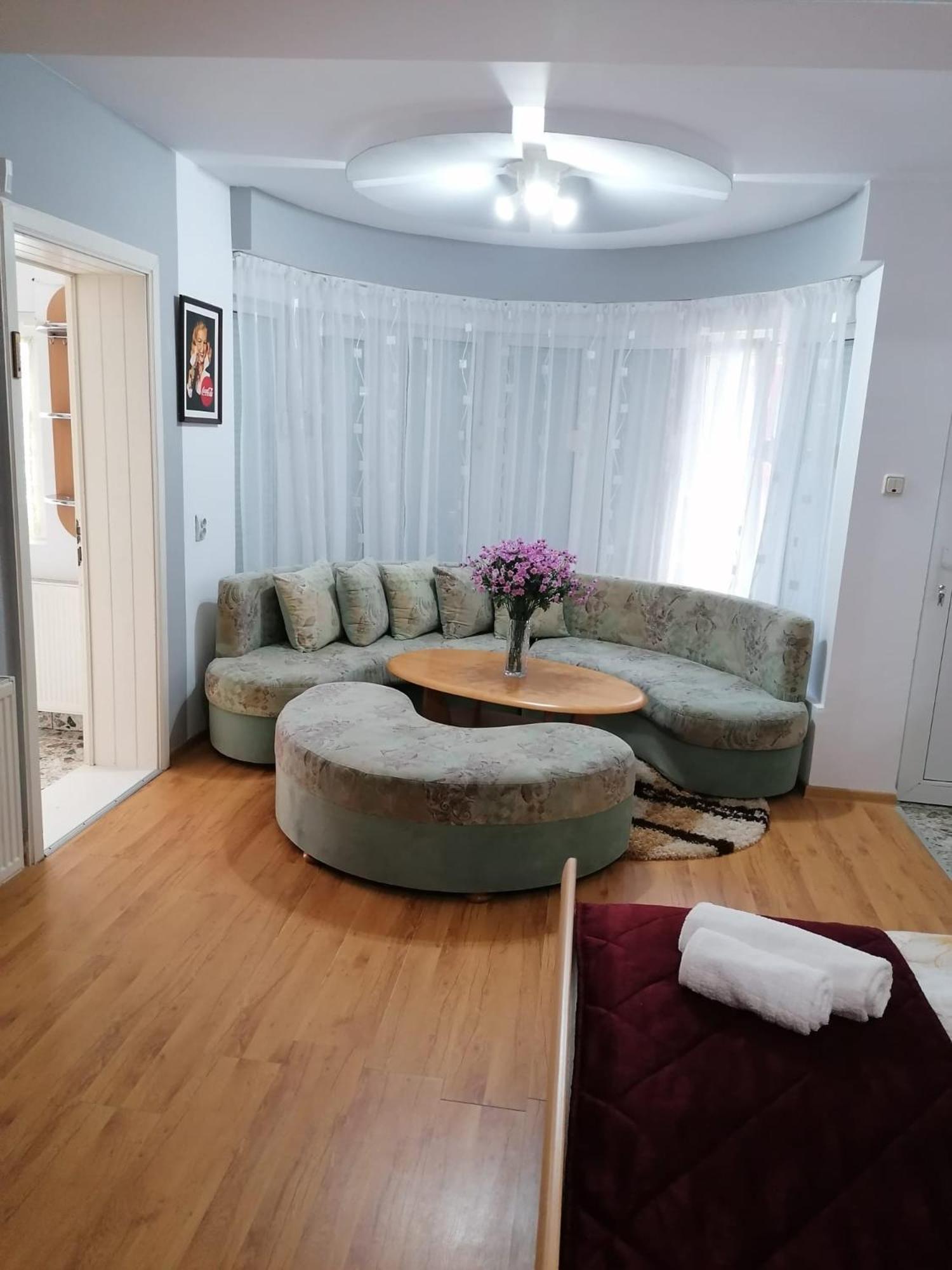 Apartment - Ground Floor photo 1